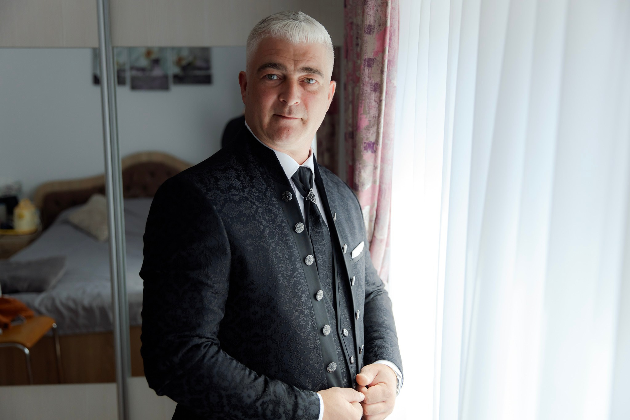 Mihai & Oana. Servicii foto-video profesionale, pentru momente de neuitat