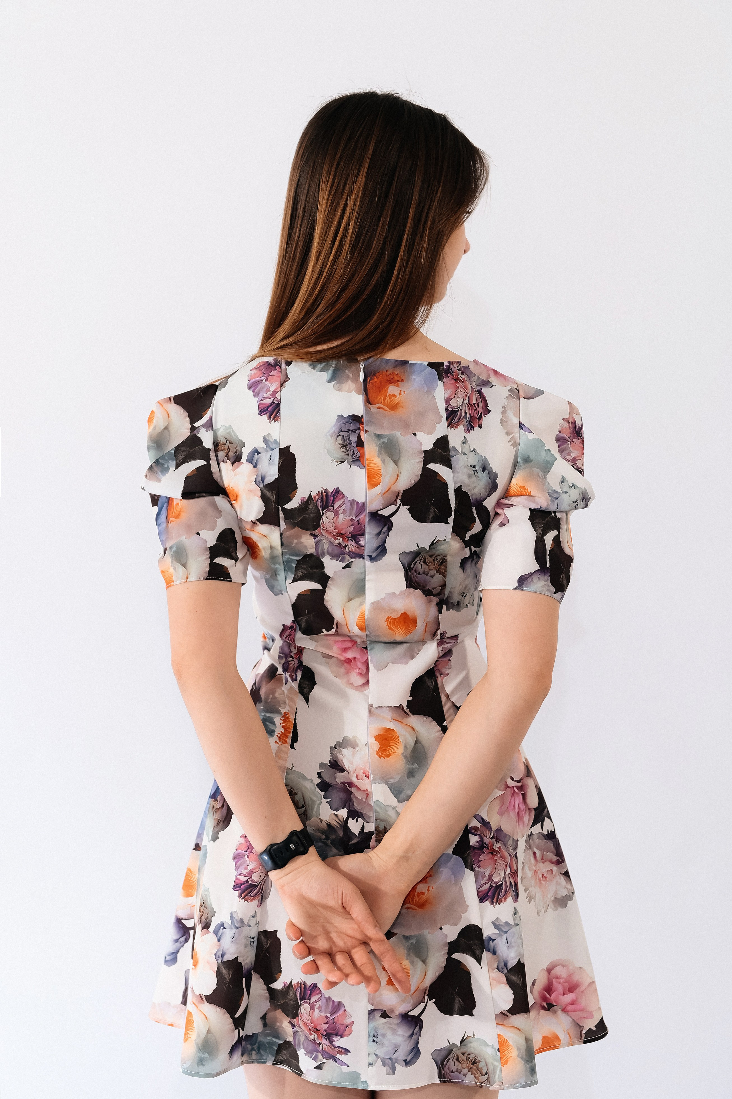 Rochie. Designer vestimentar: elaborarea, proiectarea și confectionare…