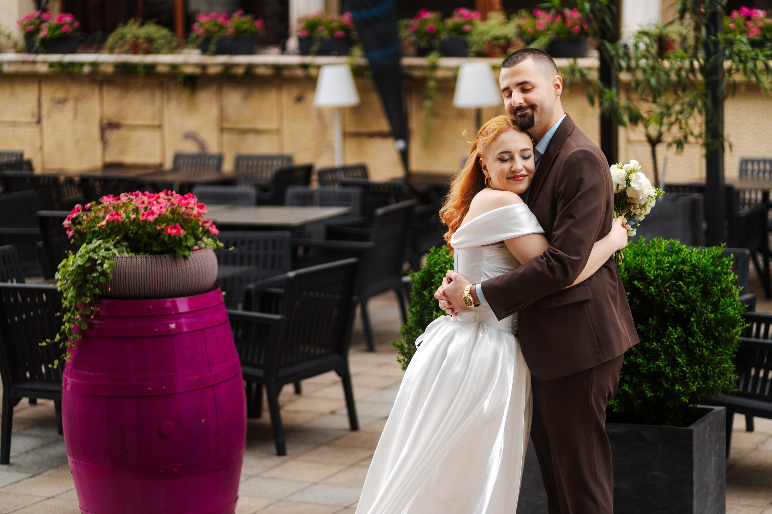 Gabriela & Alin Civil Wedding. Ionut Cimpoes FOTOGRAF