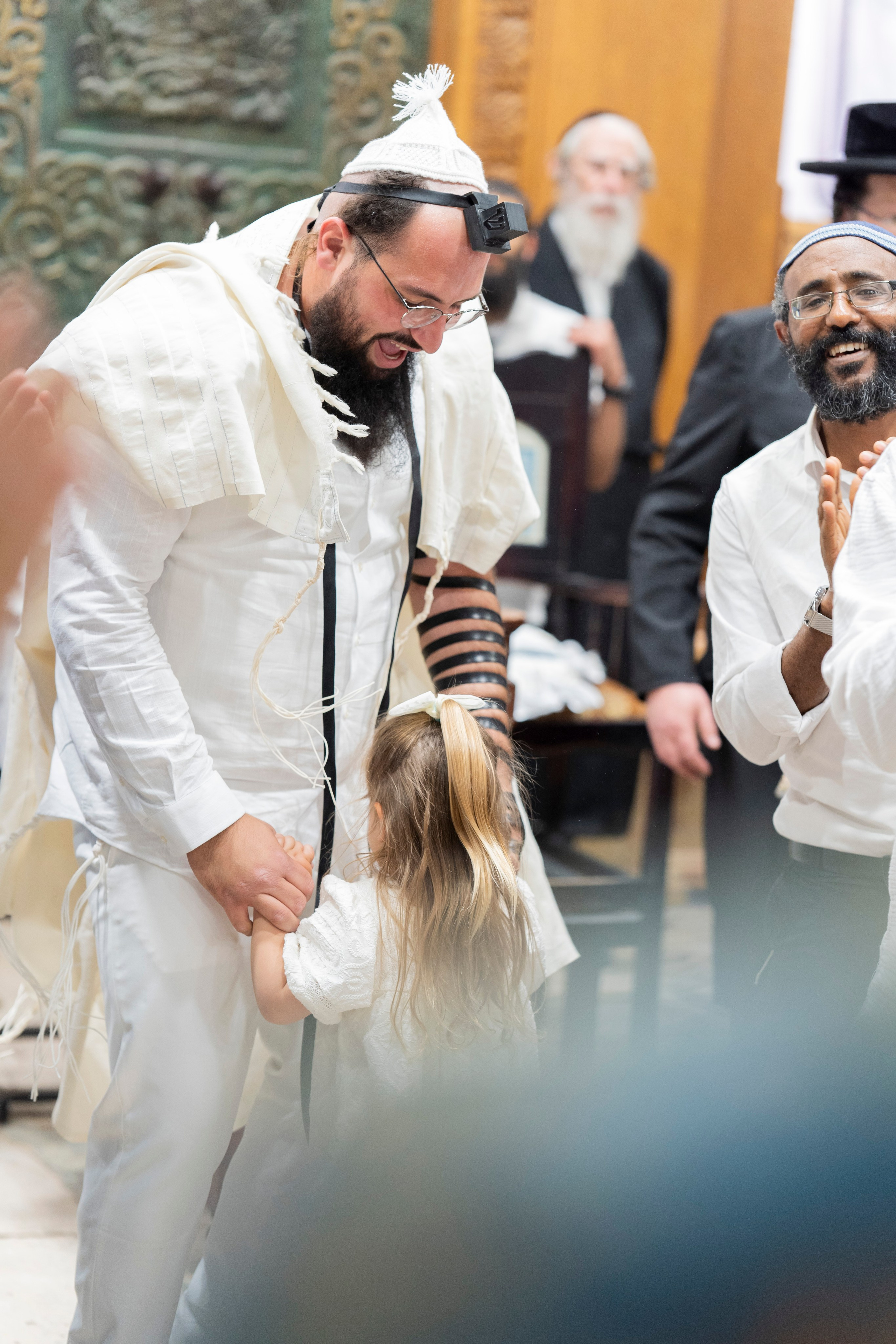 הברית של נחמן חזן. יוסף מזרחי צילום חתונה, ברית וזוגיות. צלם מקצועי שאוהב להוציא אתכם הכי יפים ברגעים הכי מרגשים