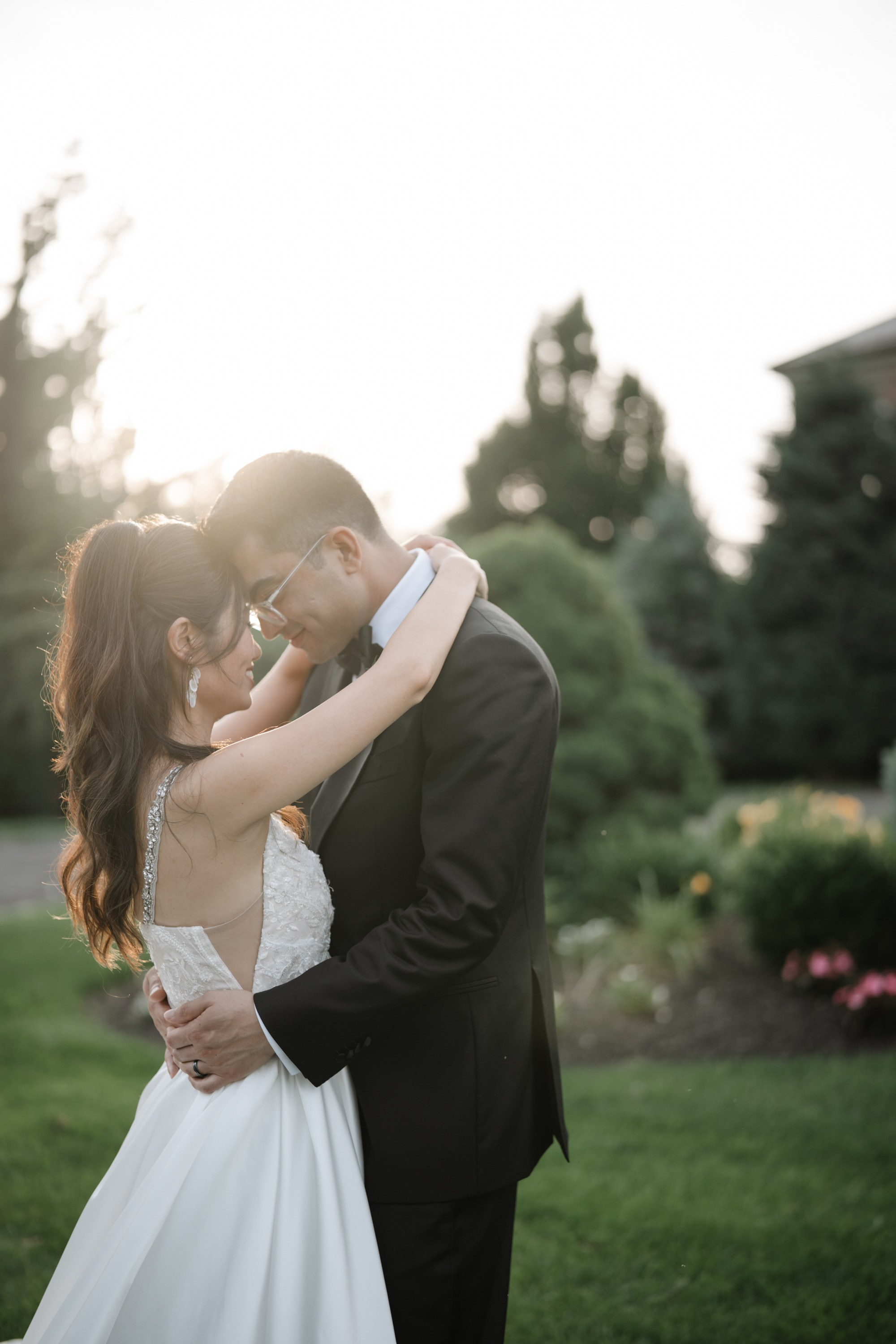 A stunning wedding with Asian style. Portrait and wedding photographer in New York