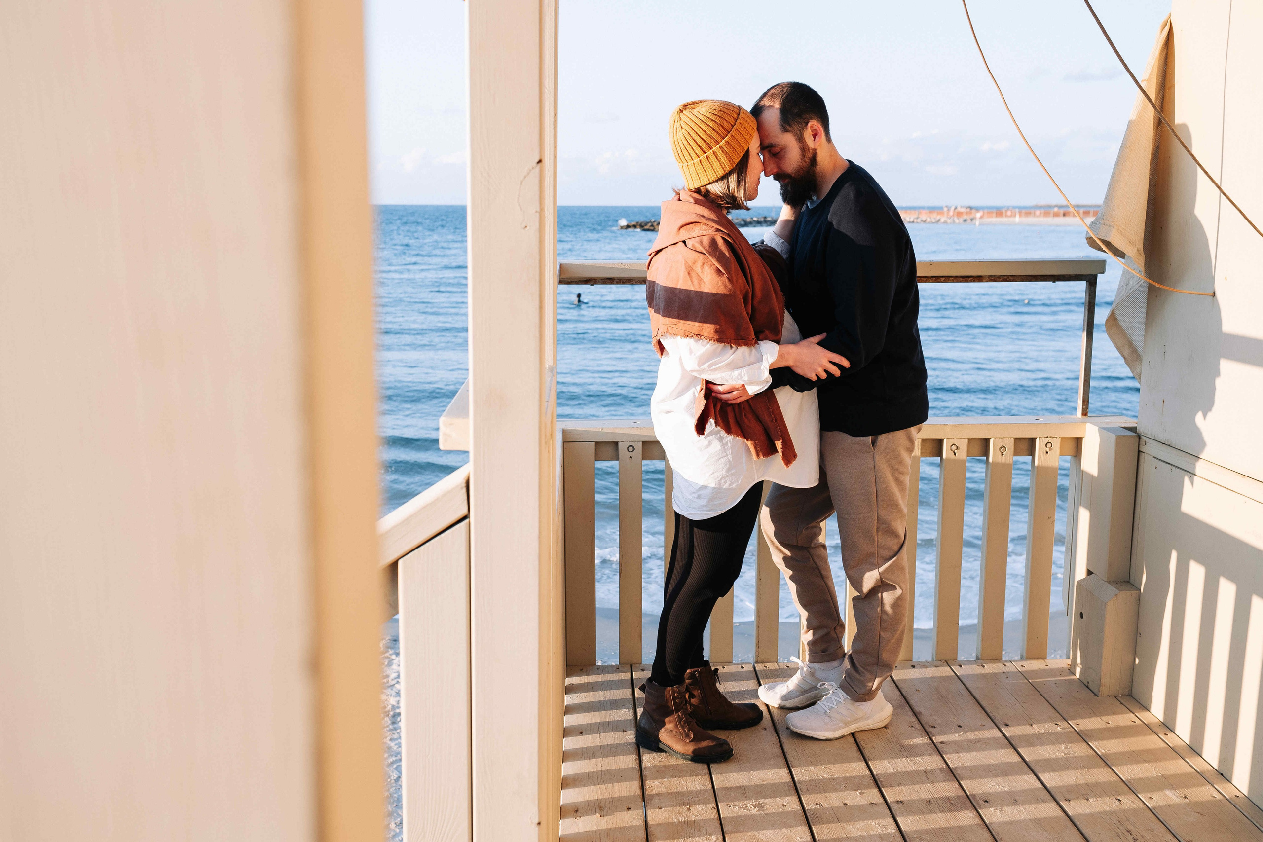 WINTER, PREGNANCY PHOTOSESSION (TEL AVIV). PHOTOGRAPHER IN ISRAEL