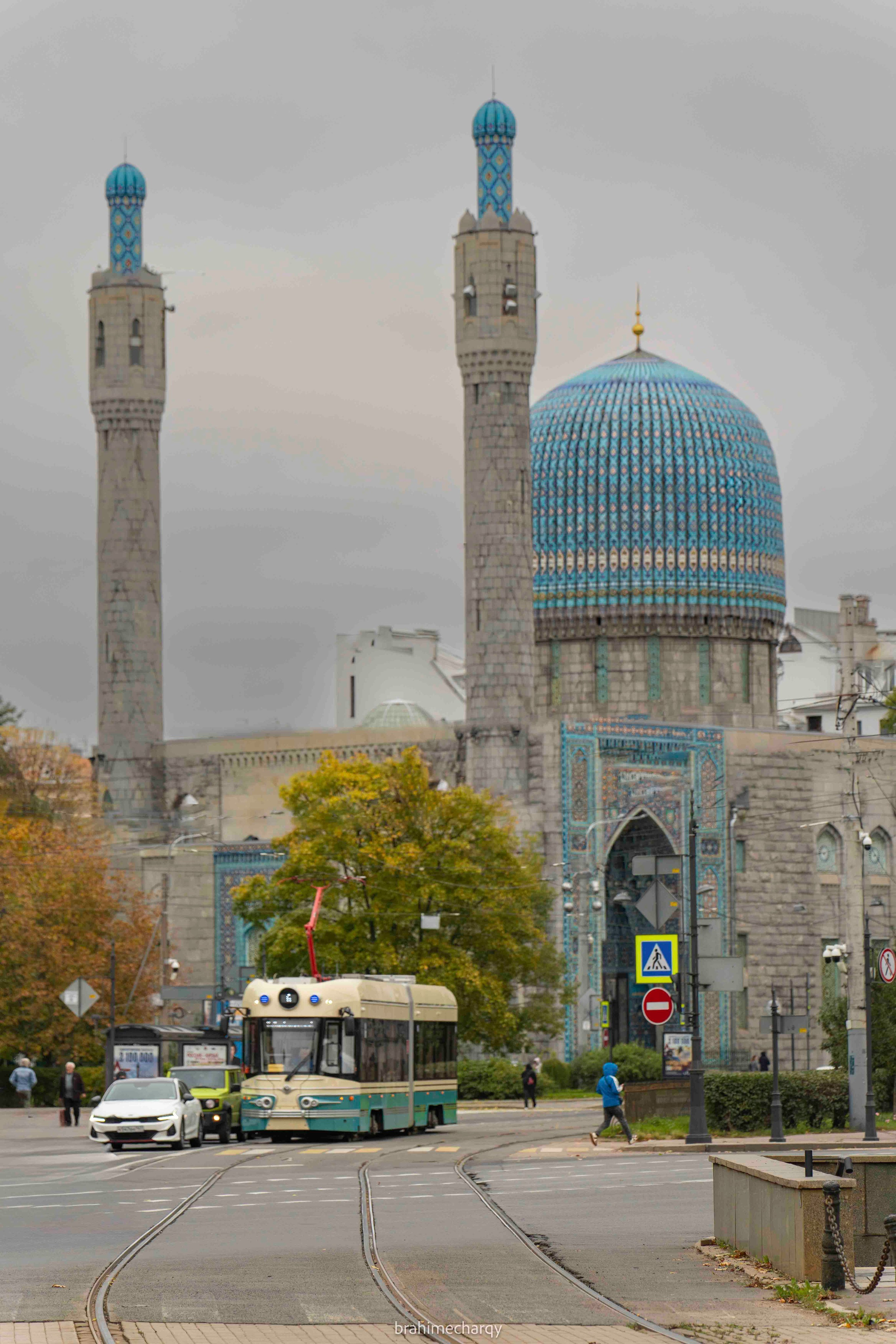 Фото. Брахим — фотограф
