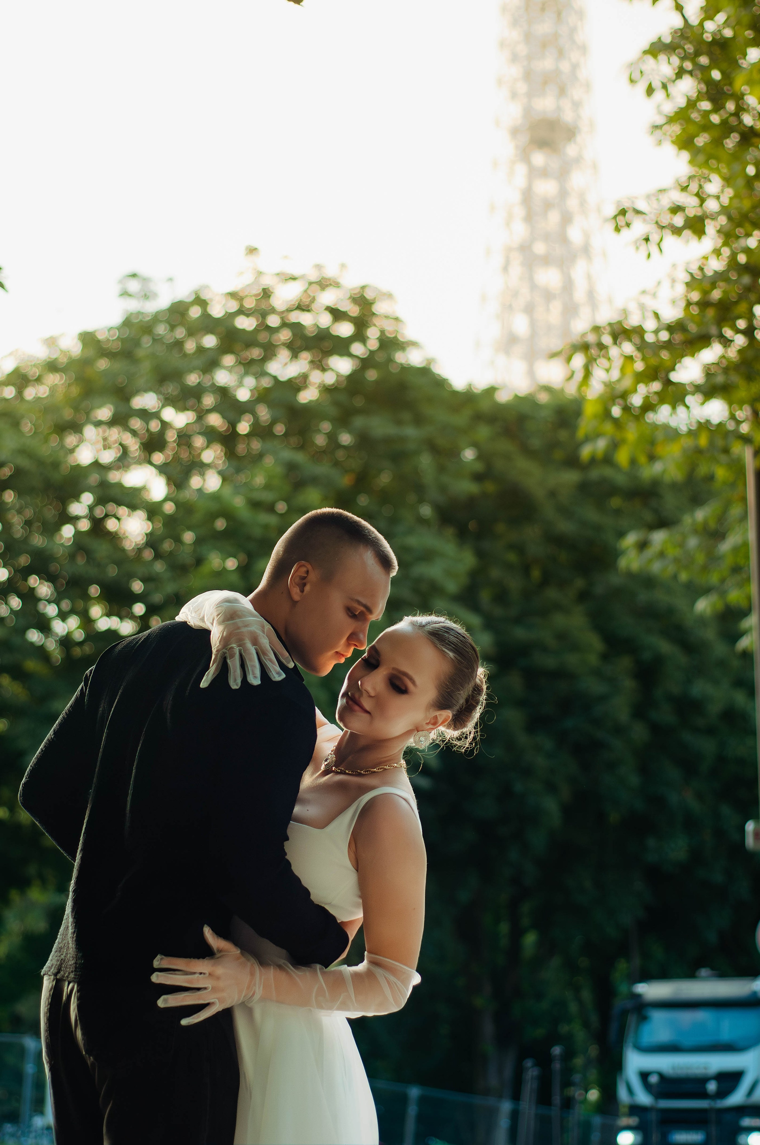 Elopement photoshoot. Paris photographer — Polina Osipova