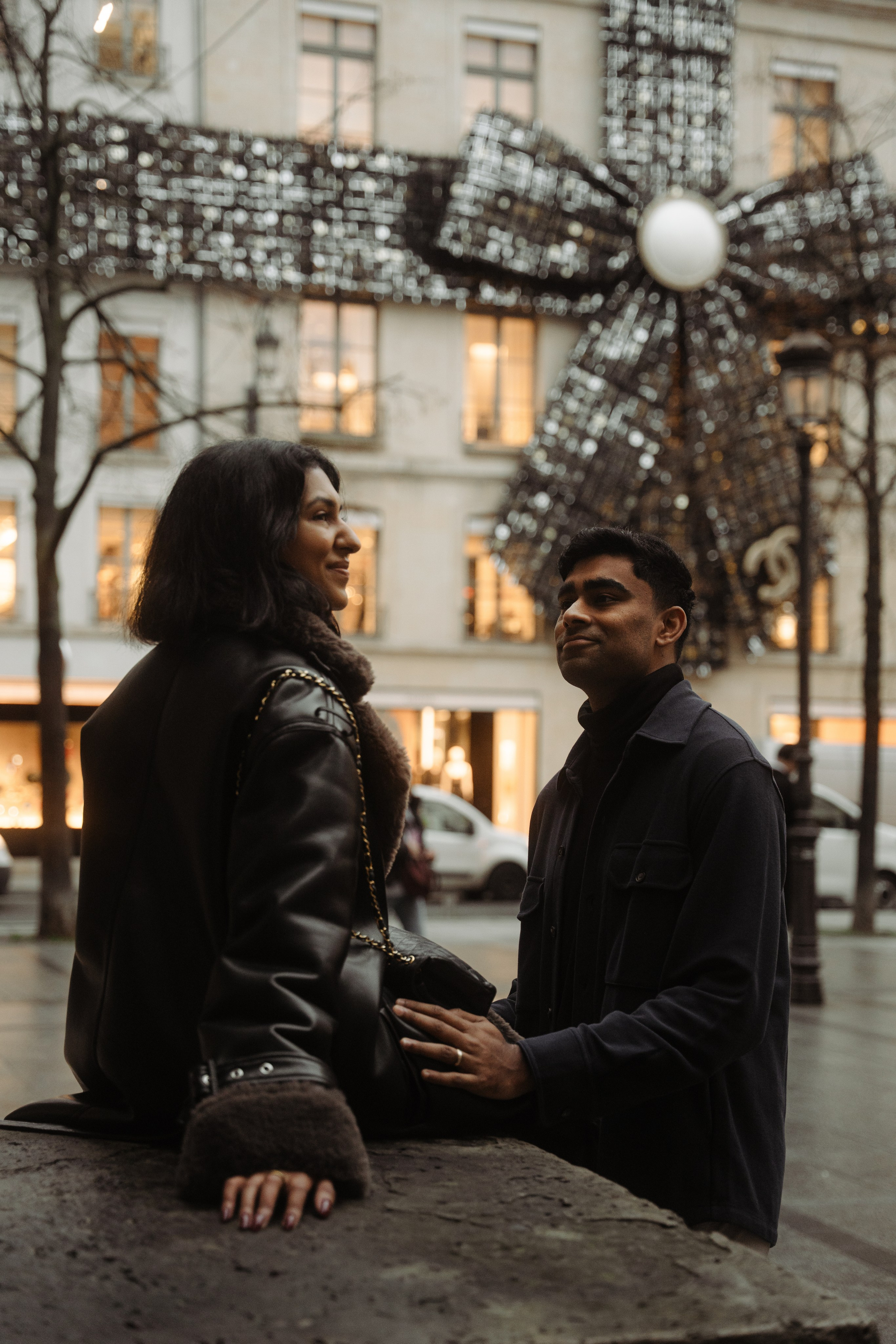 Abi & Sai — Christmas in Paris. Фотограф в Париже Полина Осипова