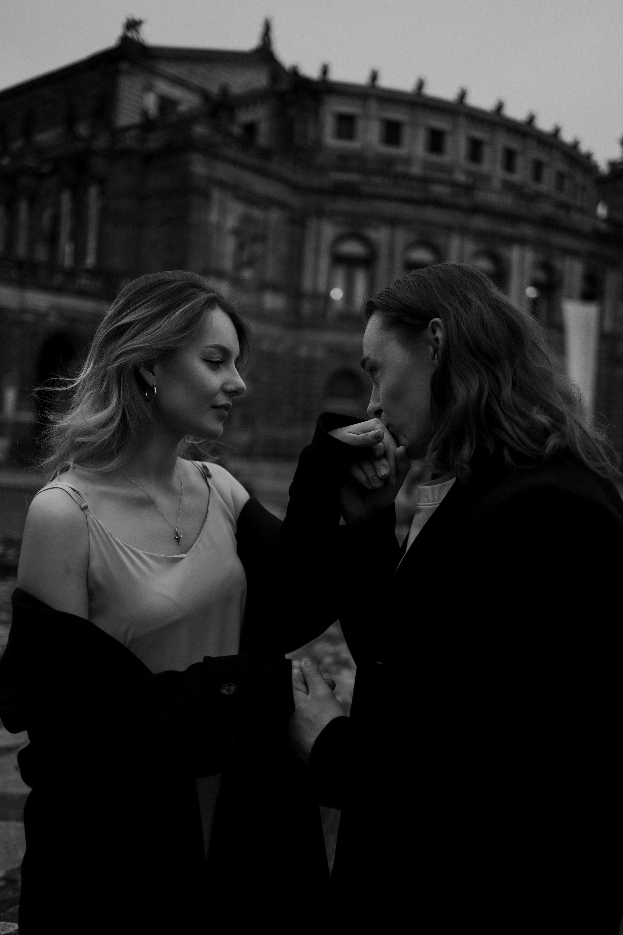 Black&White Love Story in Dresden. Emotional&Cinematic Couple Photography by Kristina Kozheltsova. Kristina Kozheltsova- Soulful Portrait&Lifestyle&Love Story Photographer in Leipzig, Germany