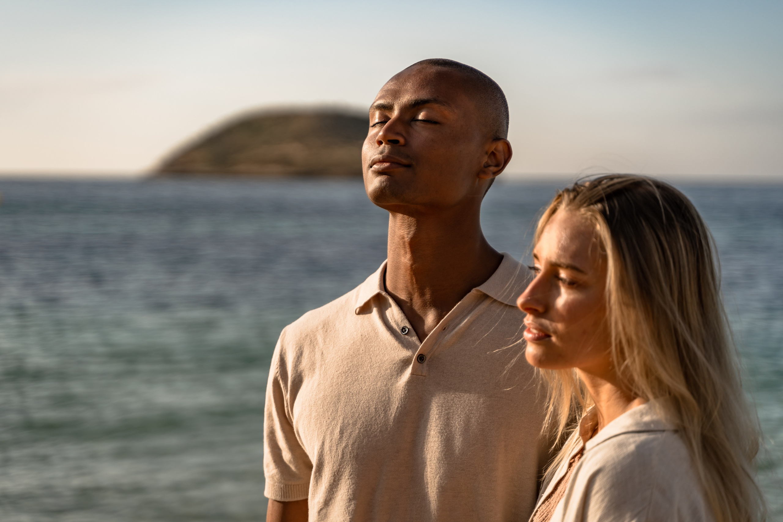 ~John~. Photo & Videos