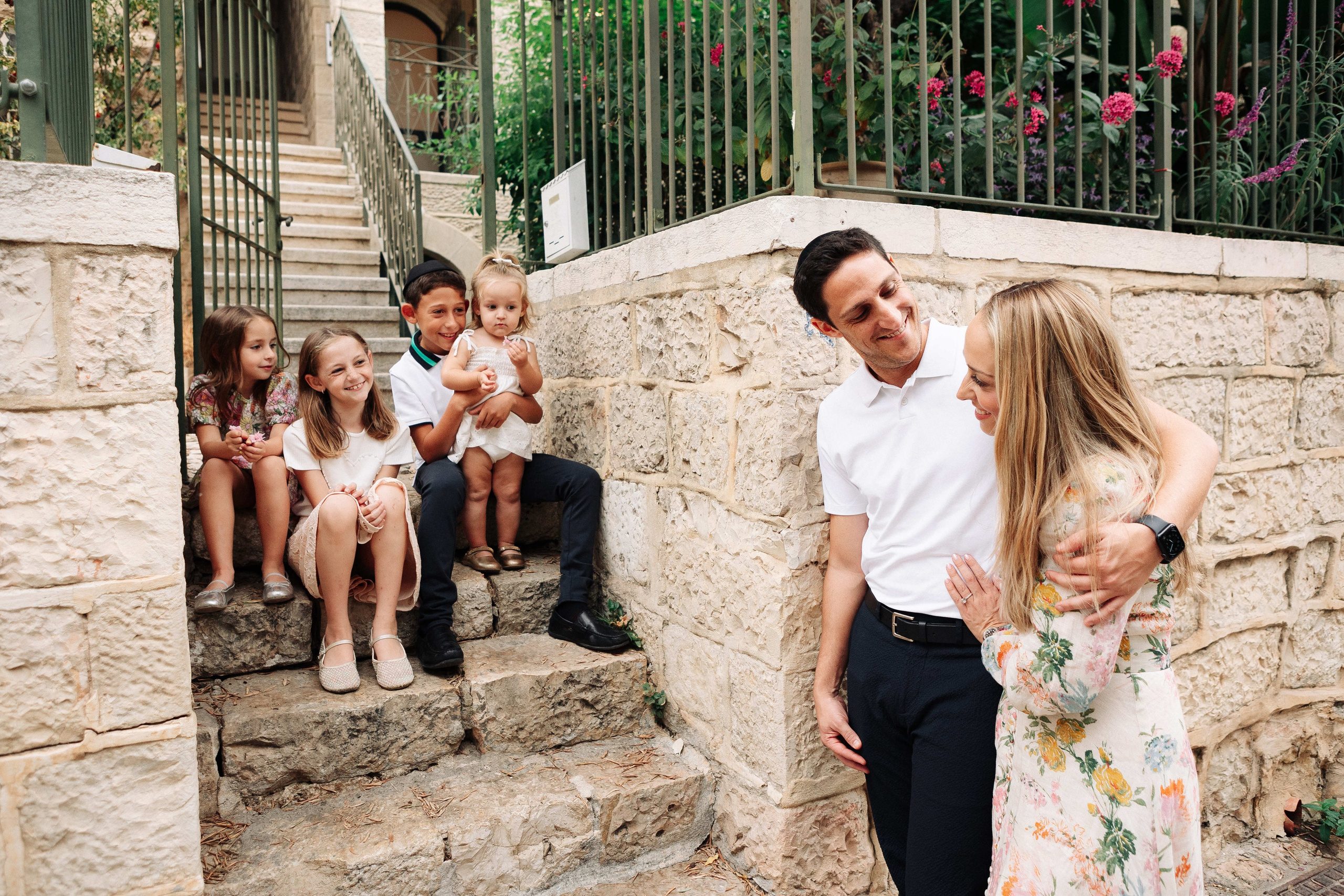 BIG FAMILY IN YAMIN MOSHE. Https://shi-photo.com/