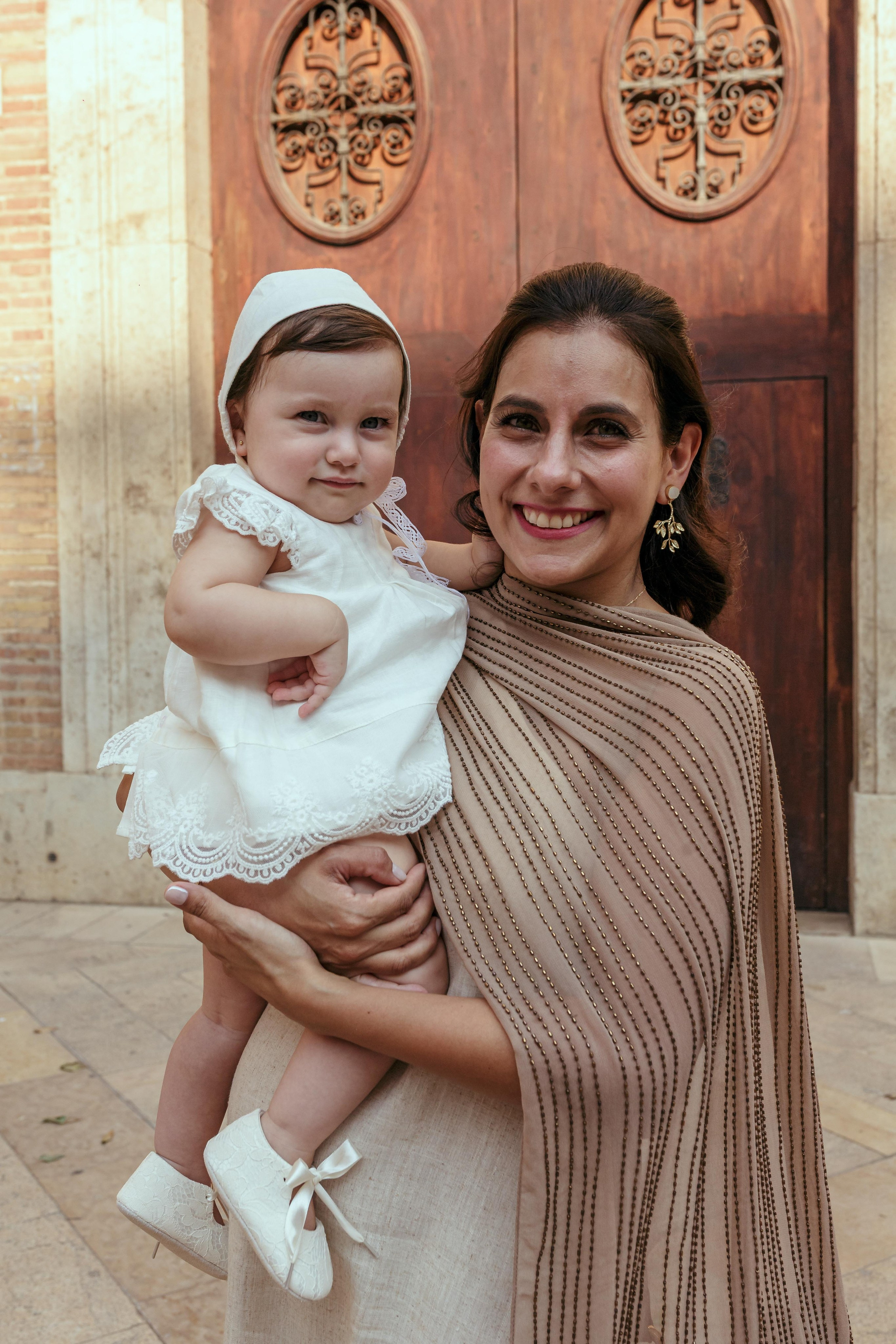 Bautizo con Camilia. Fotógrafo de retrato, familia y reportajes en Valencia | España | Europa Vitalii Lumier