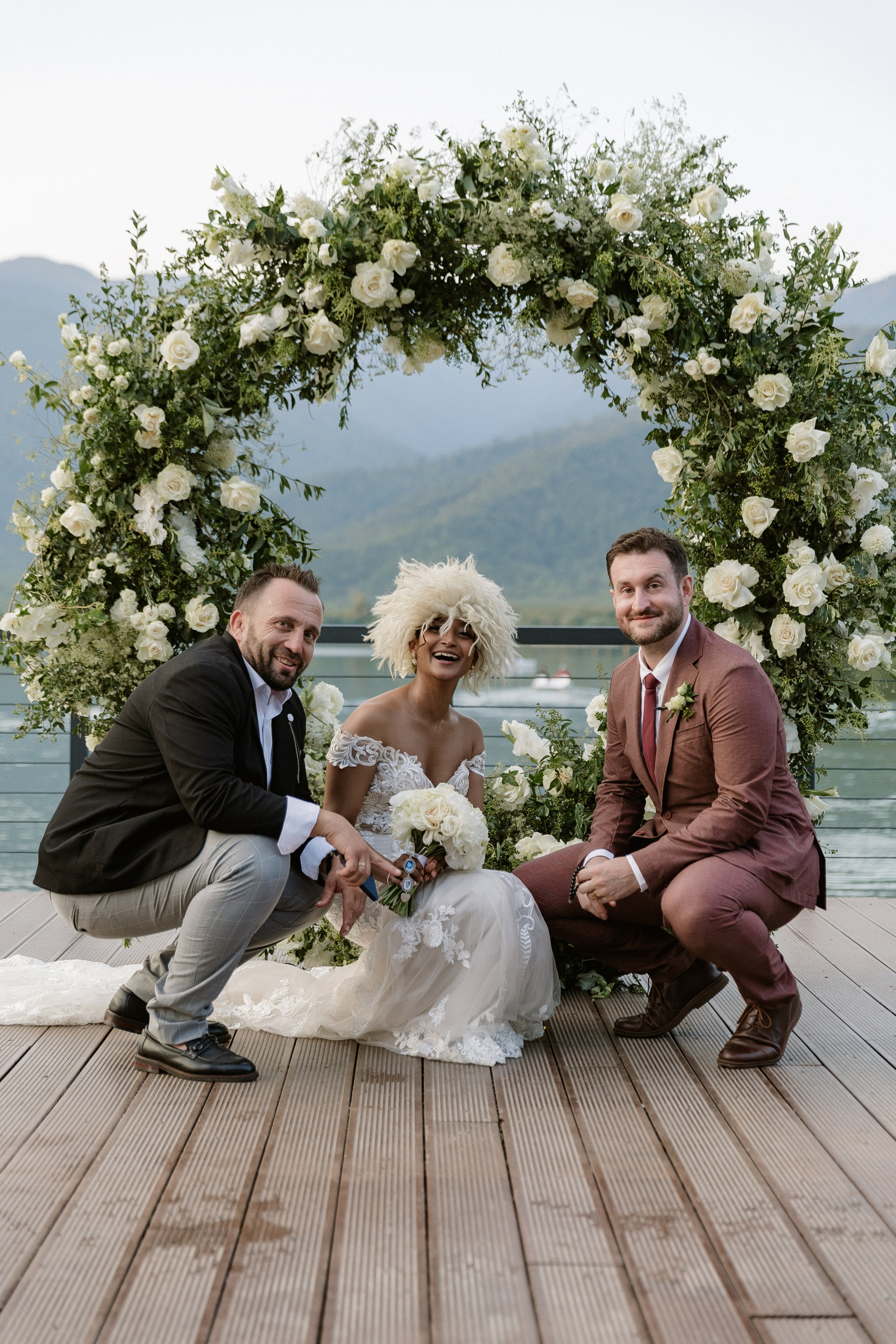 Thesakaya and Kevin. Photographer Anna Nazarenko