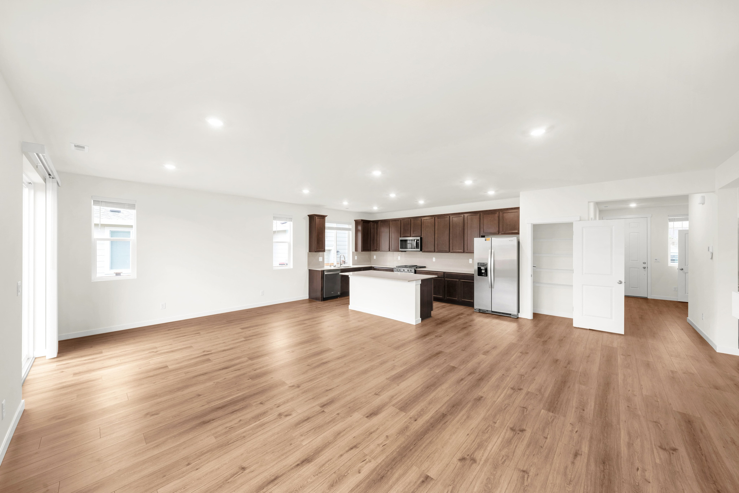 Real Estate photography. Washington state. EVAN ARISTOV WEDDING PHOTOGRAPHY — Seattle Wedding Photographer