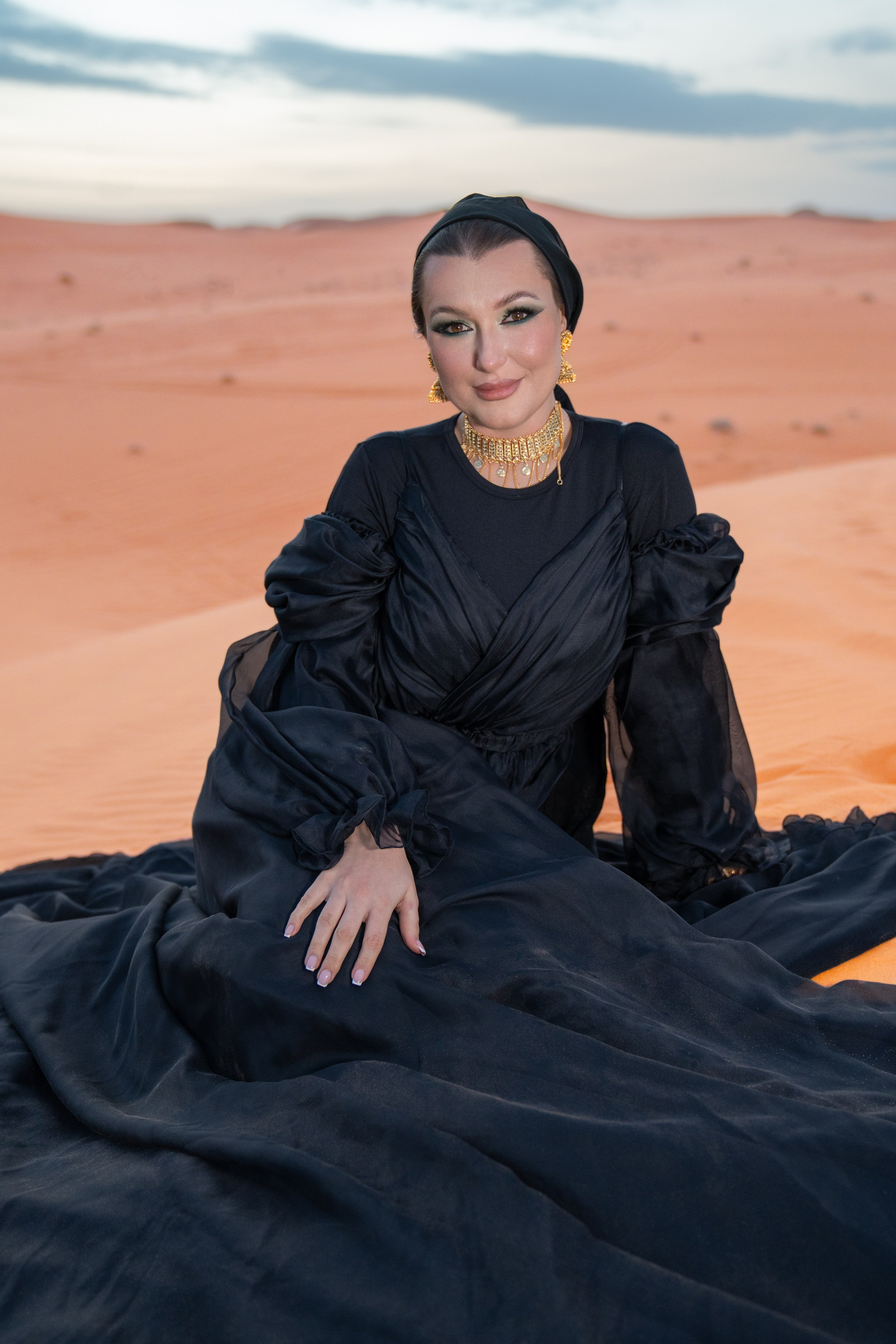 Desert Photo Shoot. Portrait, Lifestyle and Lovestory photographer in Riyadh