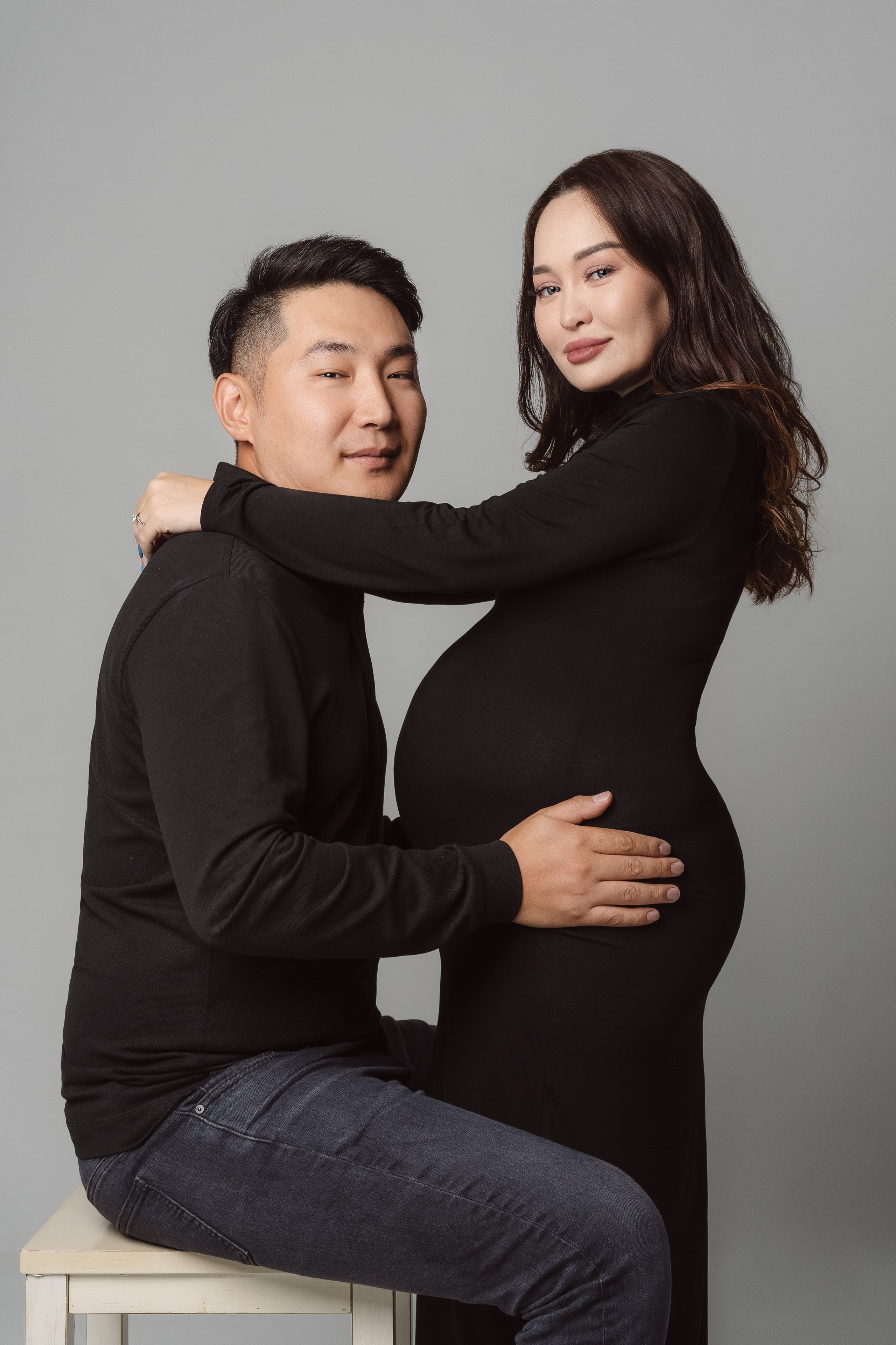 Pregnancy (studio). Dasha in Singapore