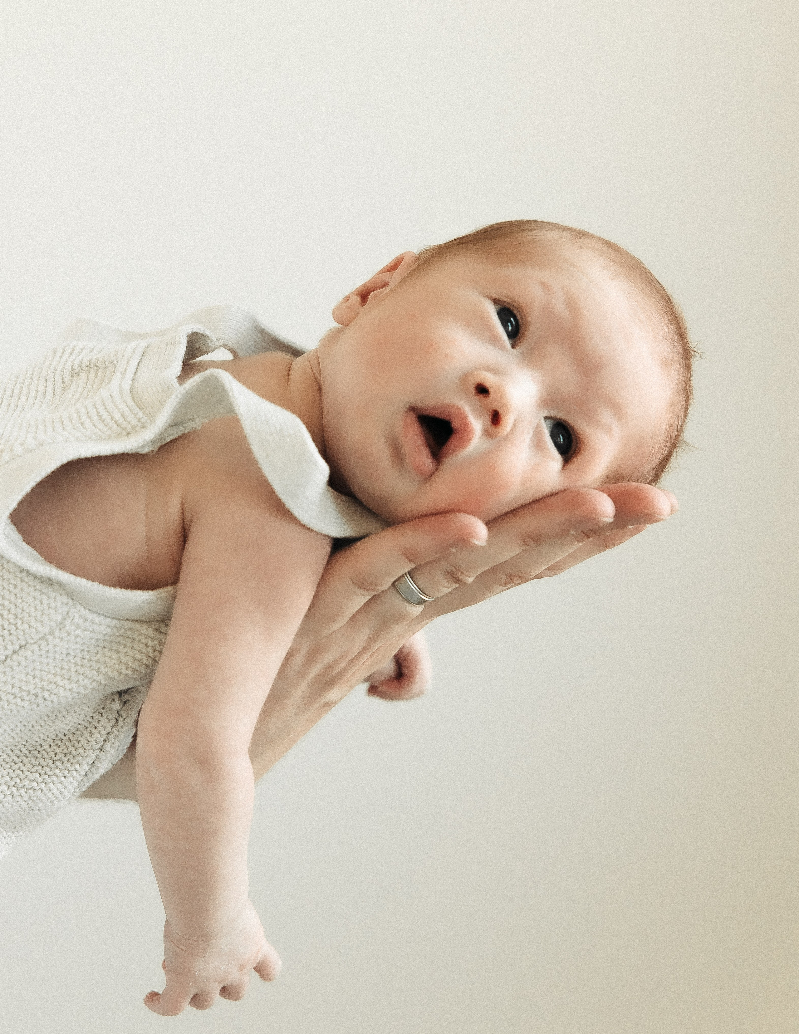 Lifestyle newborn. Los Angeles maternity, boudoir and family photographer