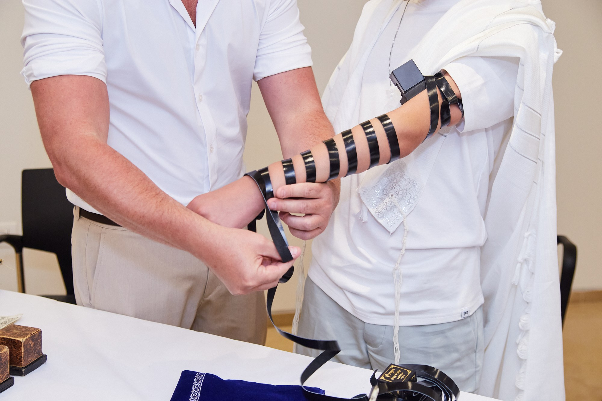 Бар-мицва на Котеле 2. Портретный и репортажный фотограф в Израиле Рома Бирман