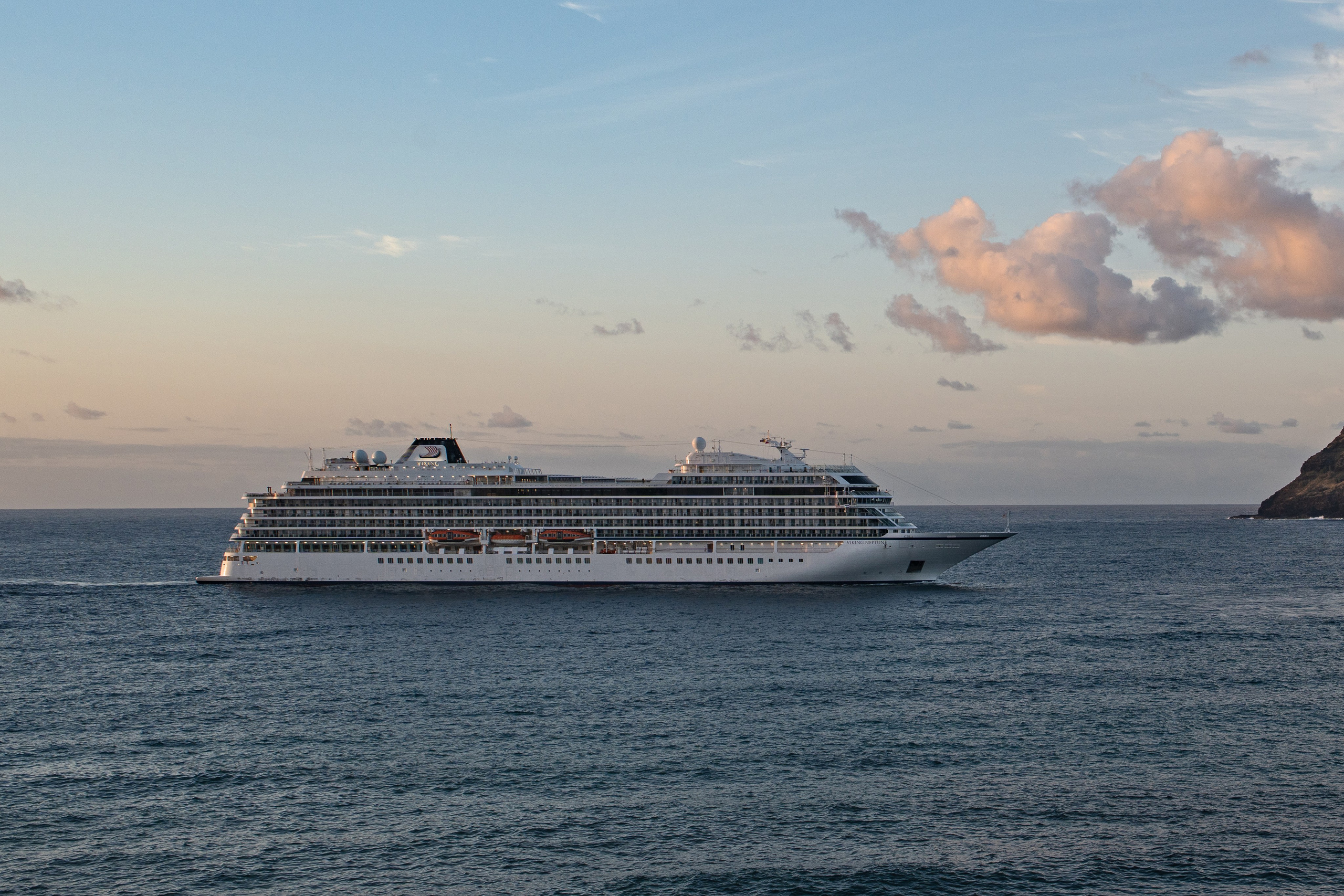 SHIPS. Awards winning photographer in Kauai, Hawaii