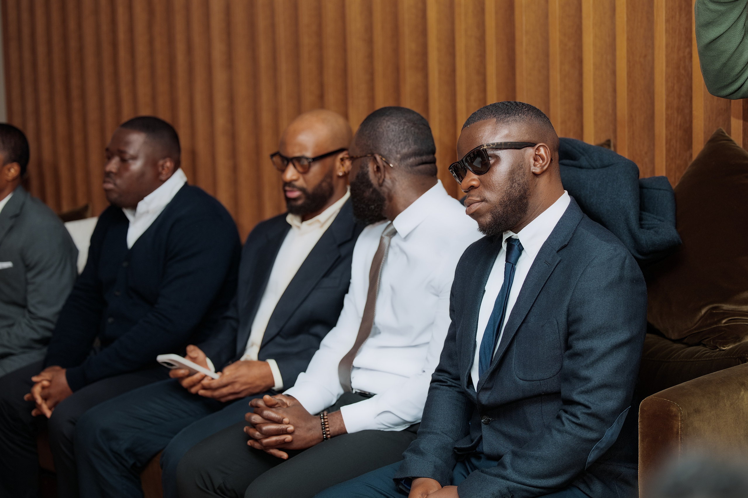 Nawik e Ethson. Fazemos o seu casamento ser lembrado por gerações