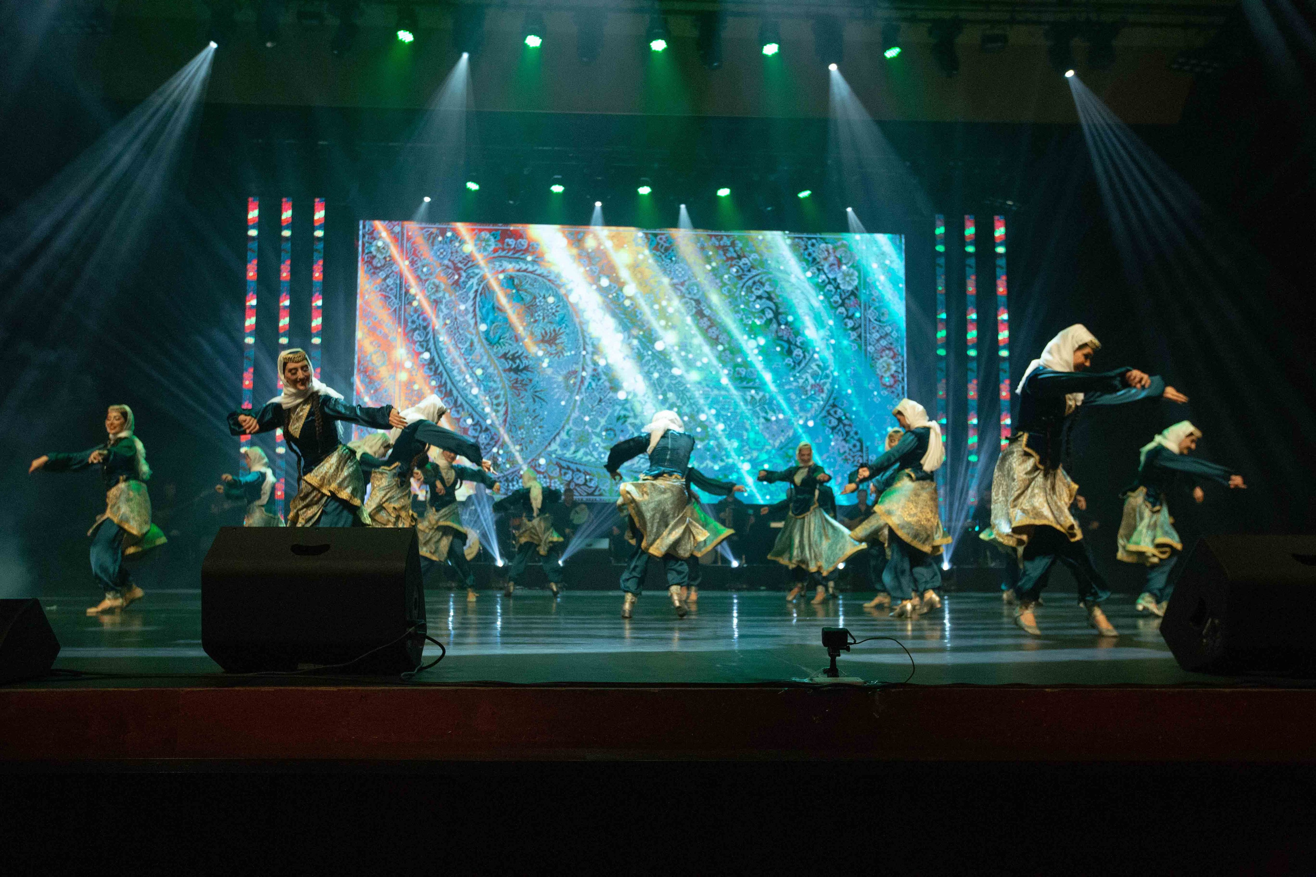 STATE DANCE ENSEMBLE. Wedding&Event photographer Ismail Rzayev in Baku