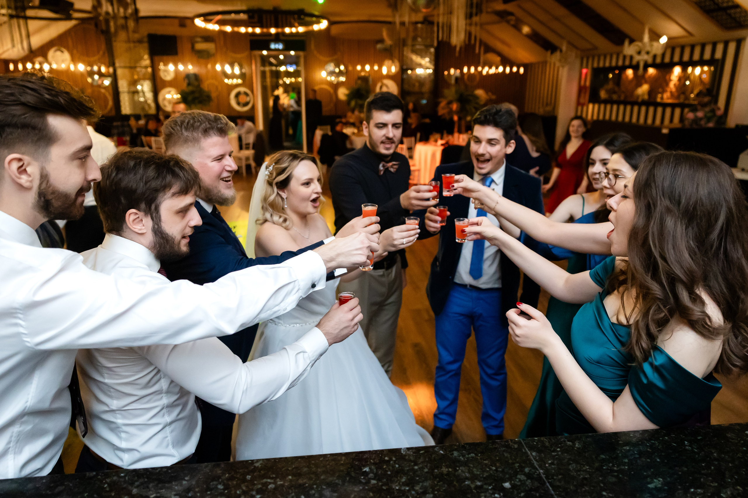 Nunta Velveto Pool. MDimaFotoStudio. Fotograf de nuntă, evenimente private și de familie