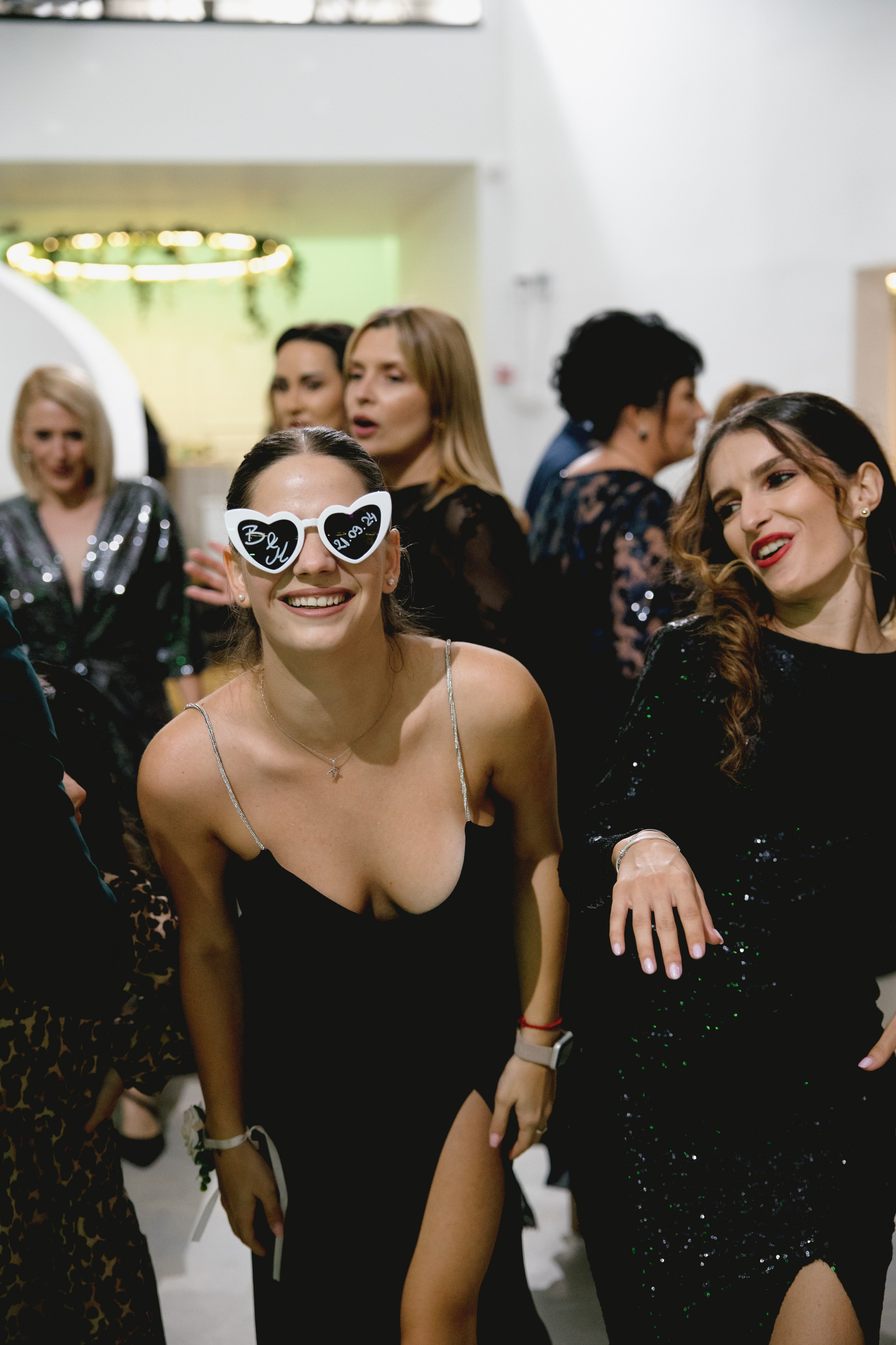 Bianca & Mihnea Pitesti. MDimaFotoStudio. Fotograf de nuntă, evenimente private și de familie