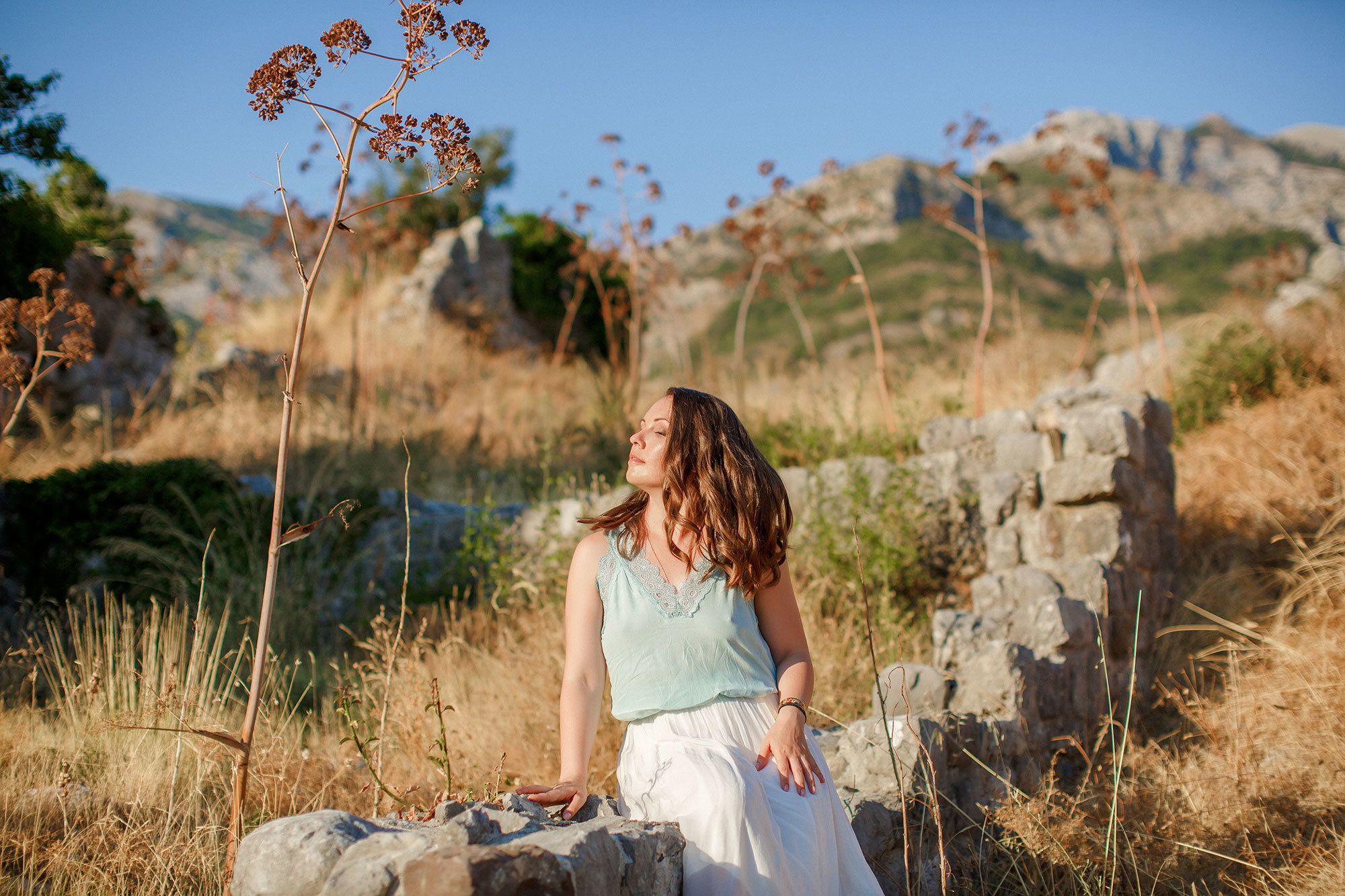 Photographer in Bar Montnegero