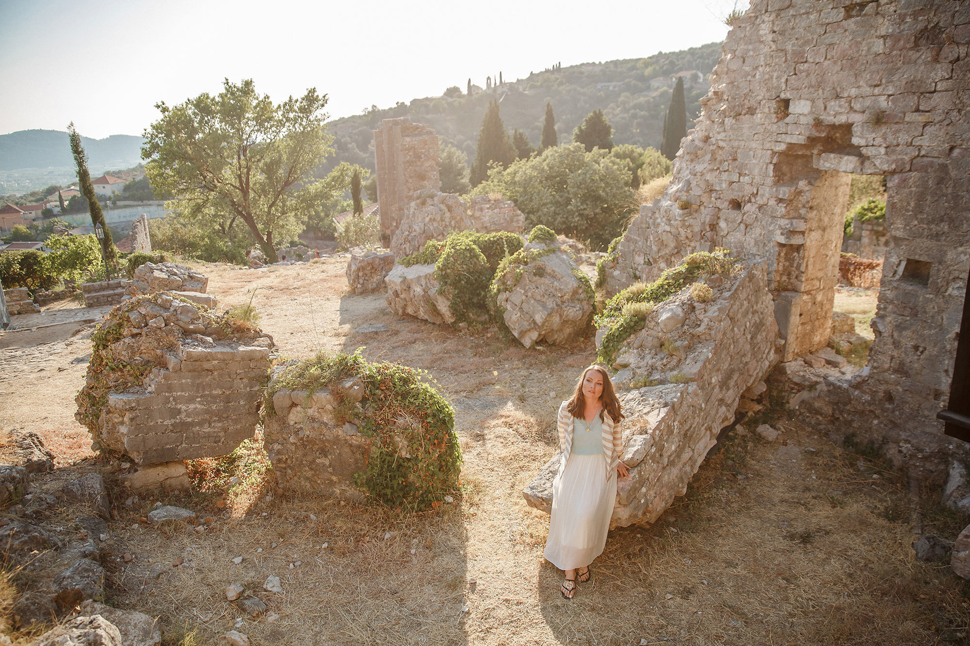 Photographer in Bar Montnegero