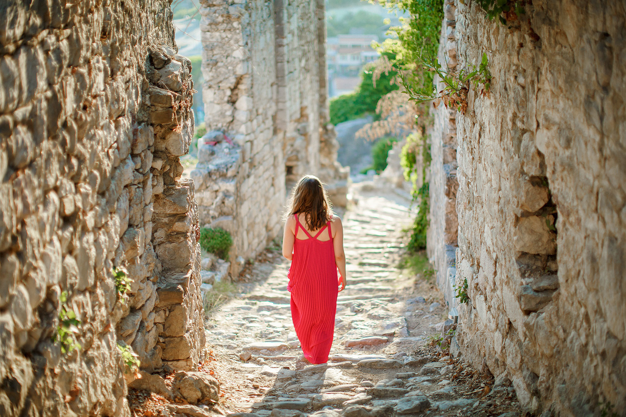 Photographer in Bar Montnegero