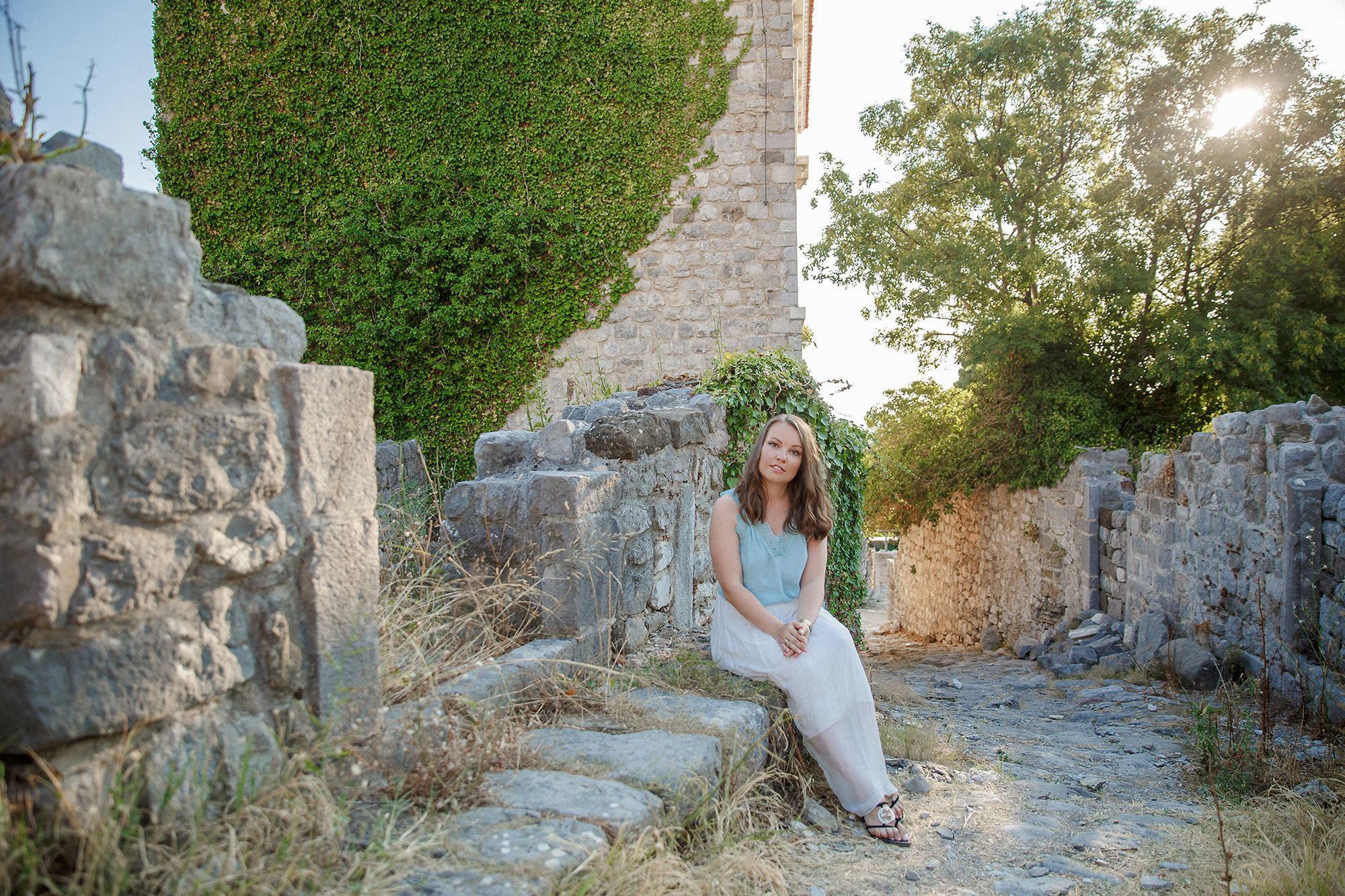 Photographer in Bar Montnegero