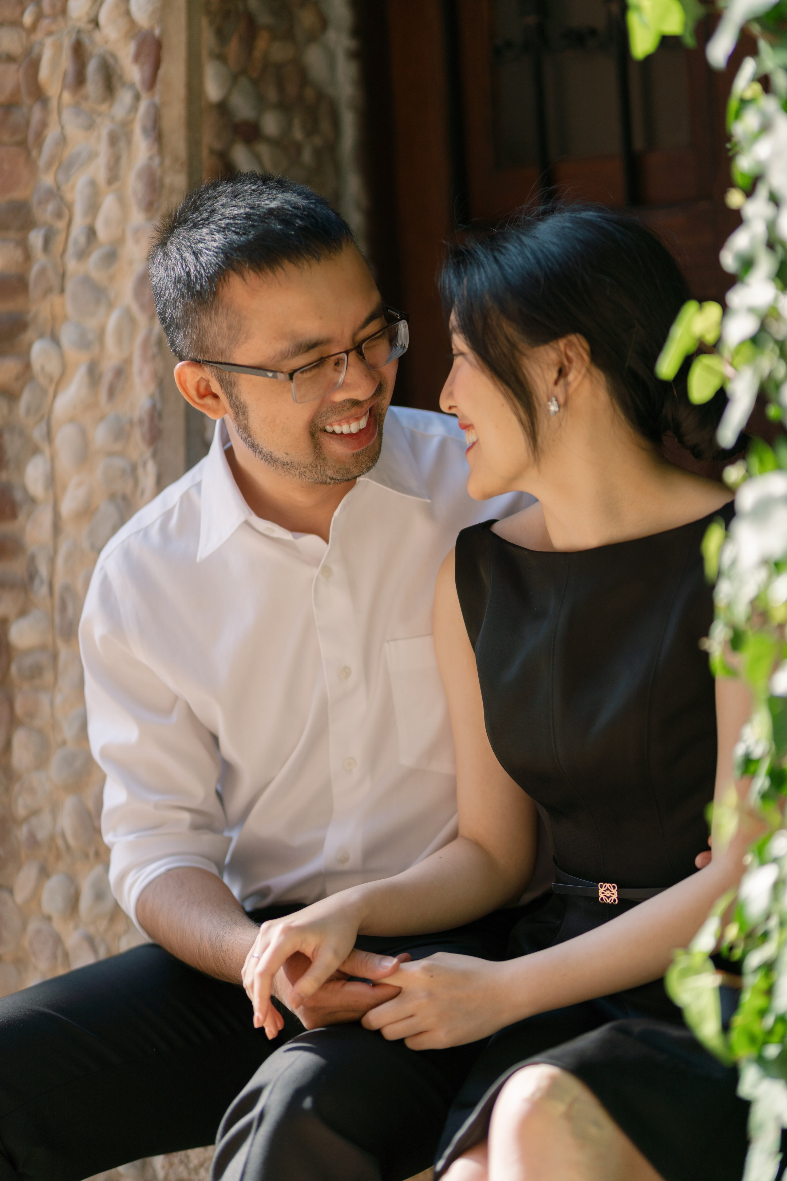 Romantic Couple Photoshoot in Valldemossa. Photographer in Mallorca