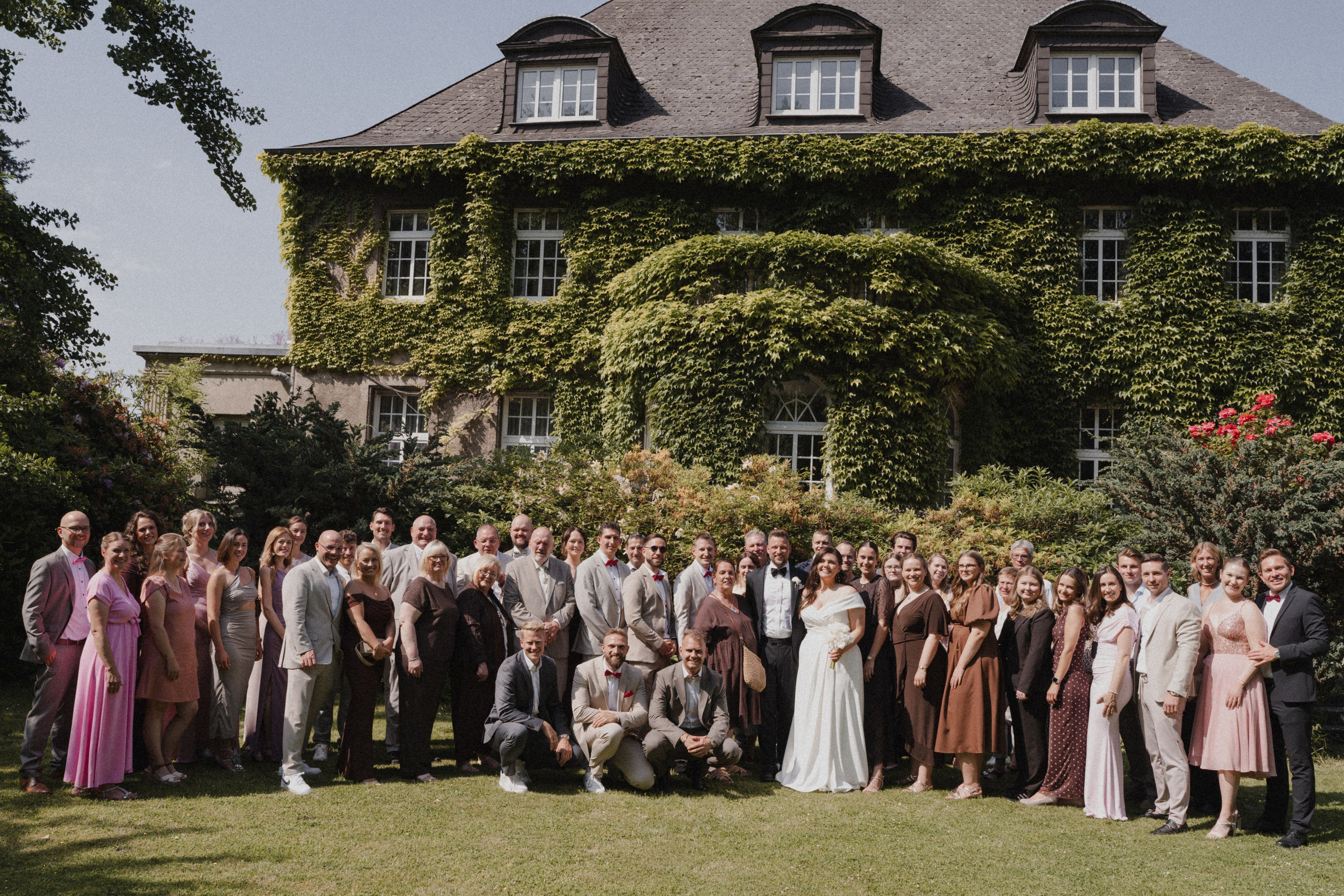 Jessica & Felix I Gesellschaft Harmonie Bochum. Hochzeitsfotografin Bochum | Halyna Reiche Fotografie NRW