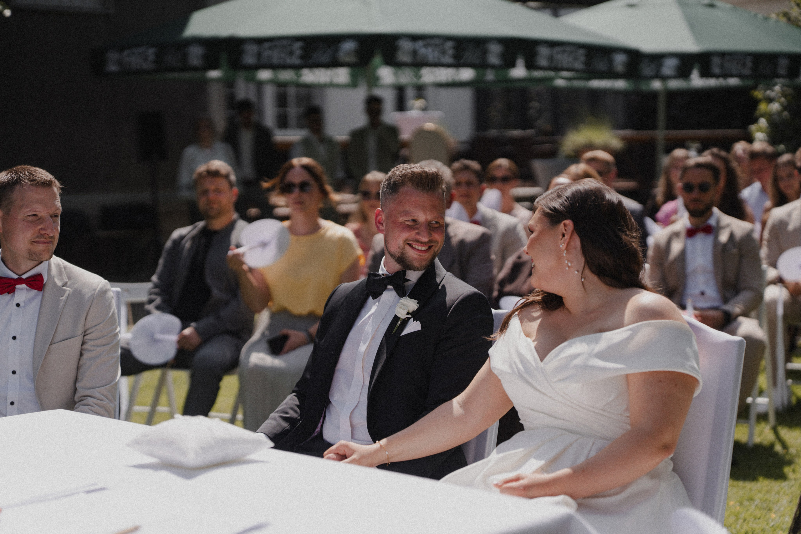 Jessica & Felix I Gesellschaft Harmonie Bochum. Hochzeitsfotografin Bochum | Halyna Reiche Fotografie NRW