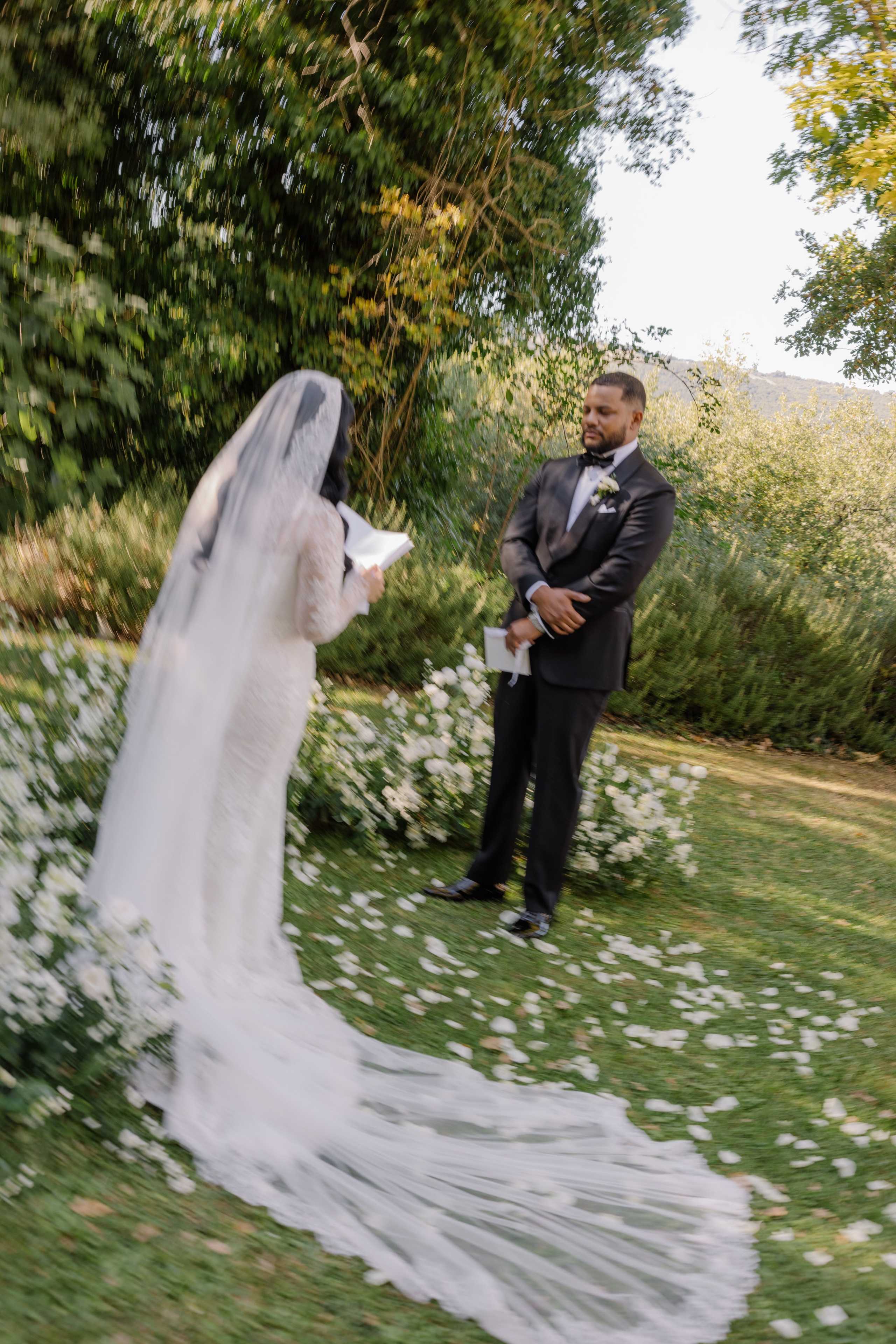 Mitcell&Melanie digital. Wedding photographer Italy