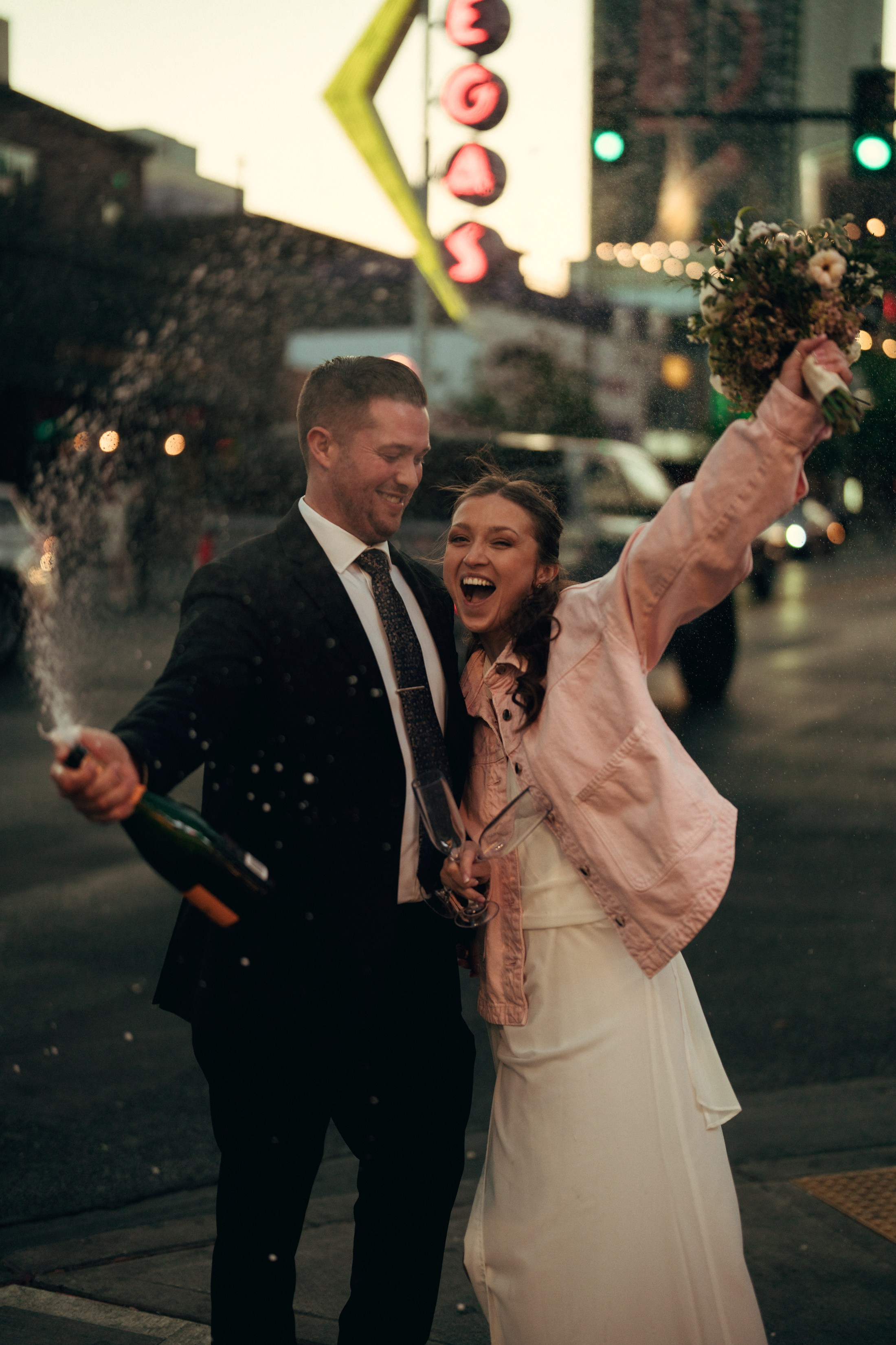 Corbin&Ivanna. Wedding & elopement photographer Viktoriya Kravtsov. Las Vegas