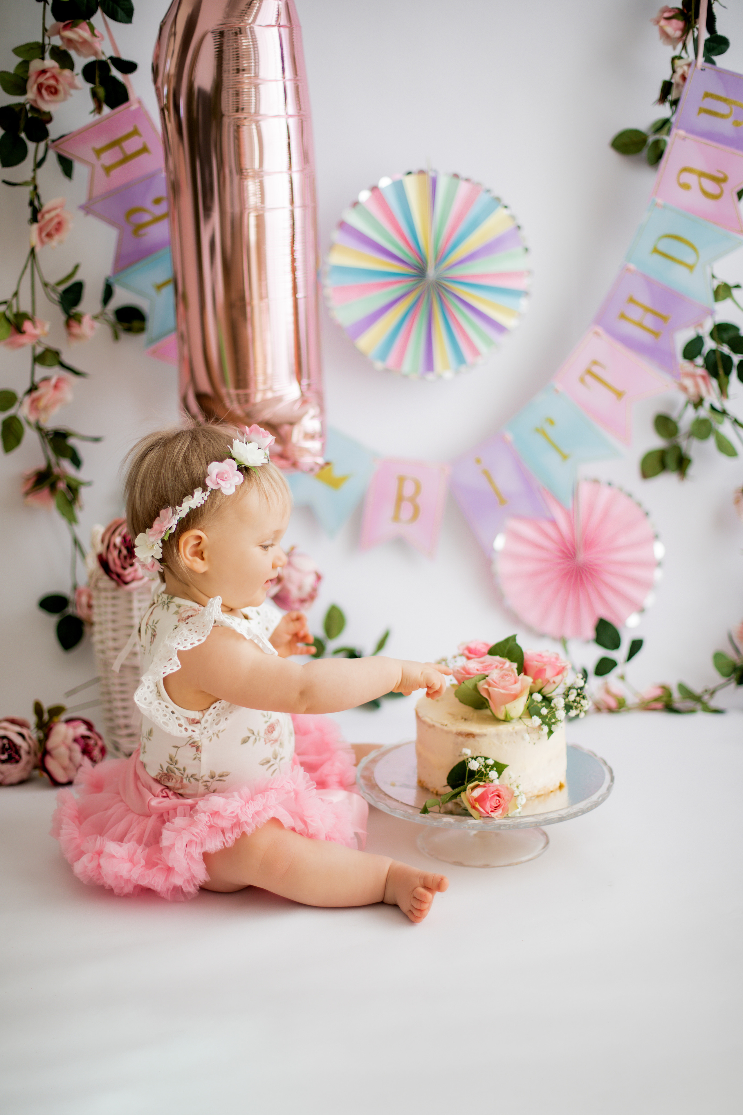 CAKE SMASH ja 1 V KUVAUKSET. Valokuvaaja Itä-Uudellamaalla Viktoria photography