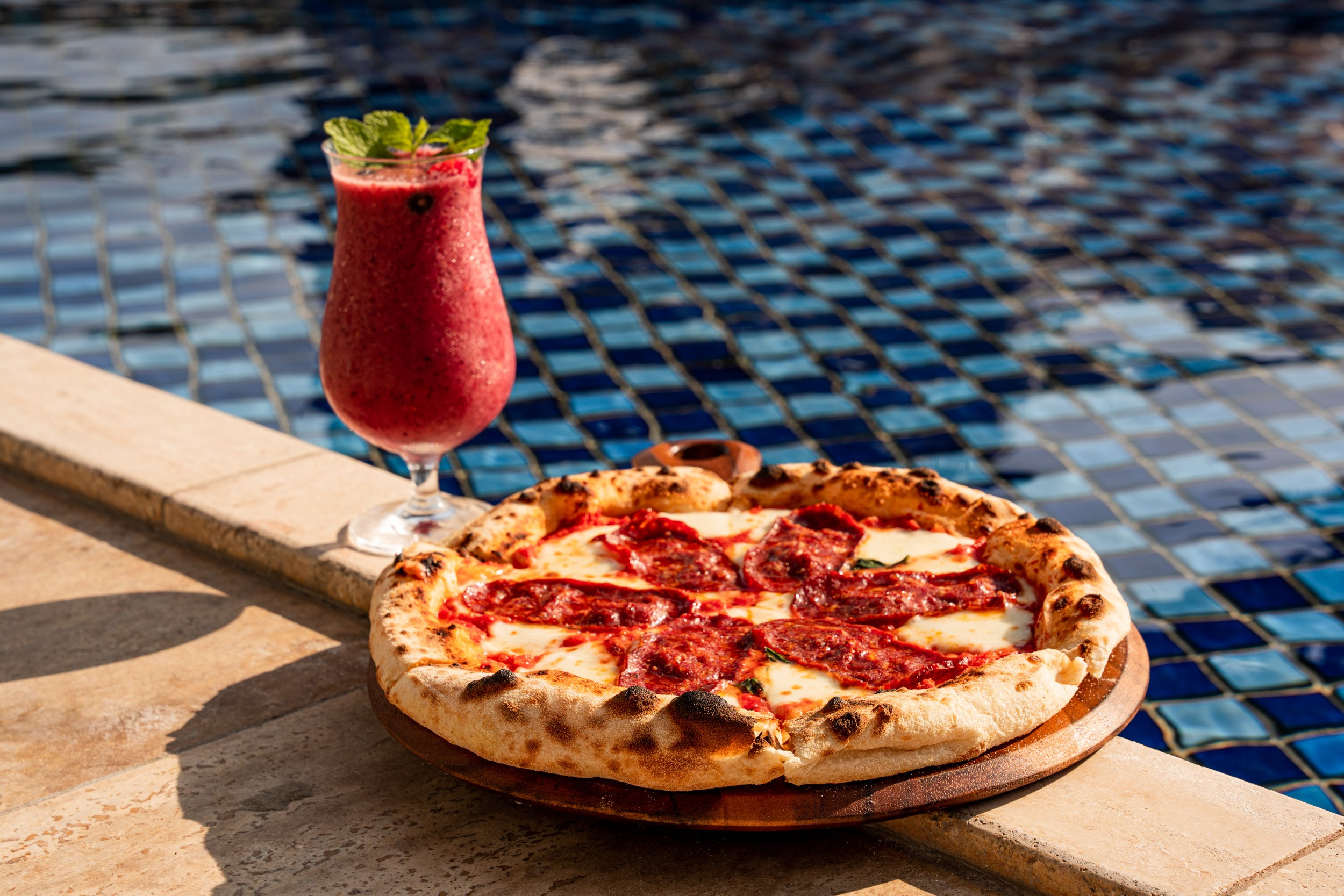 FOOD PHOTO. Photo and video production. Editing & retouching services. Training