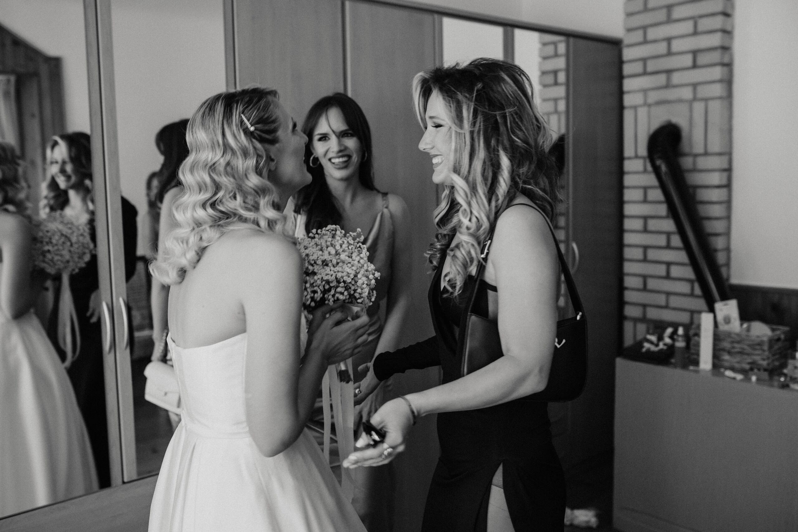 Jovana & Zoran. Wedding photographer based in Novi Sad, Marko Milivojevic