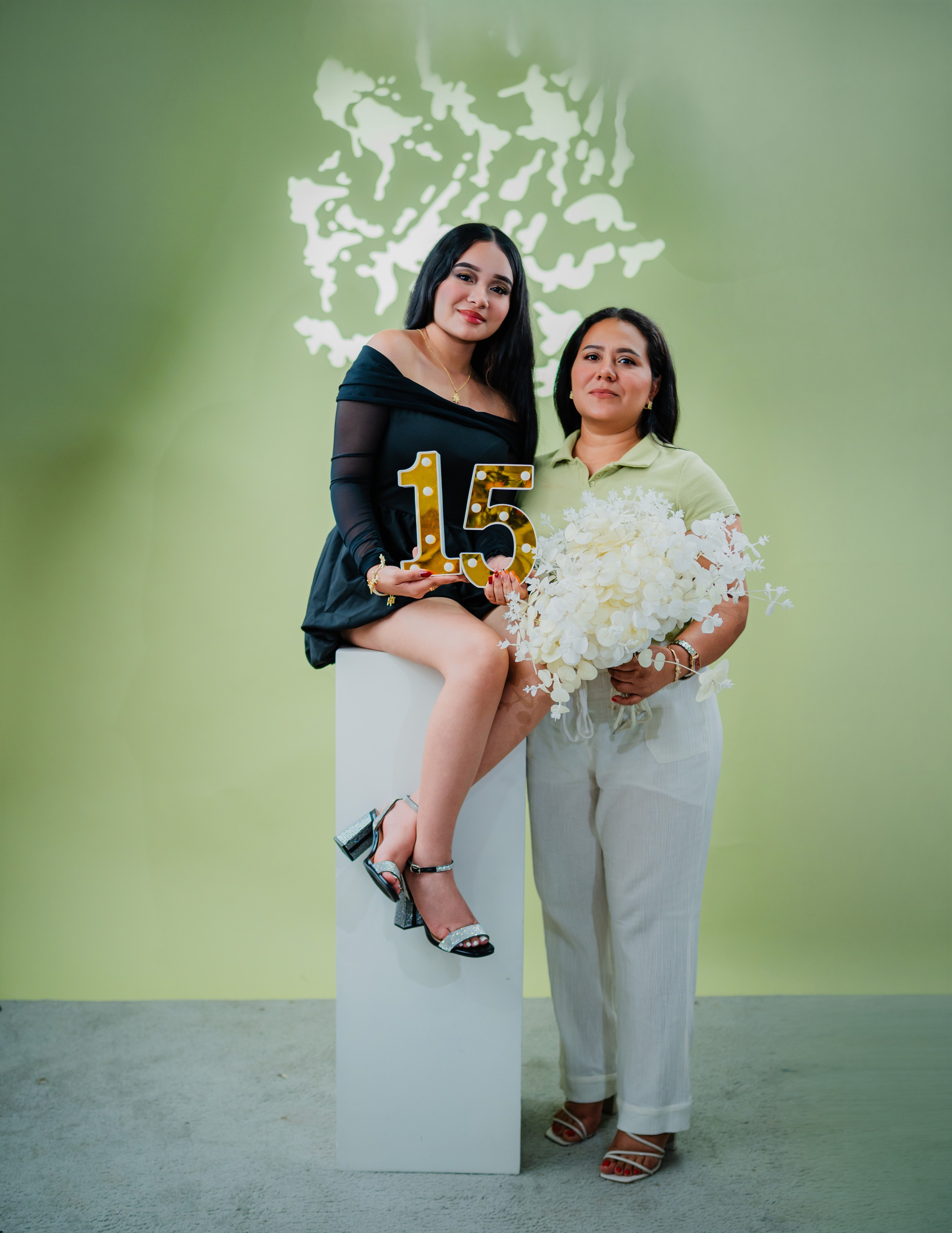 PRE XV. Capmoments PhotographyI’m