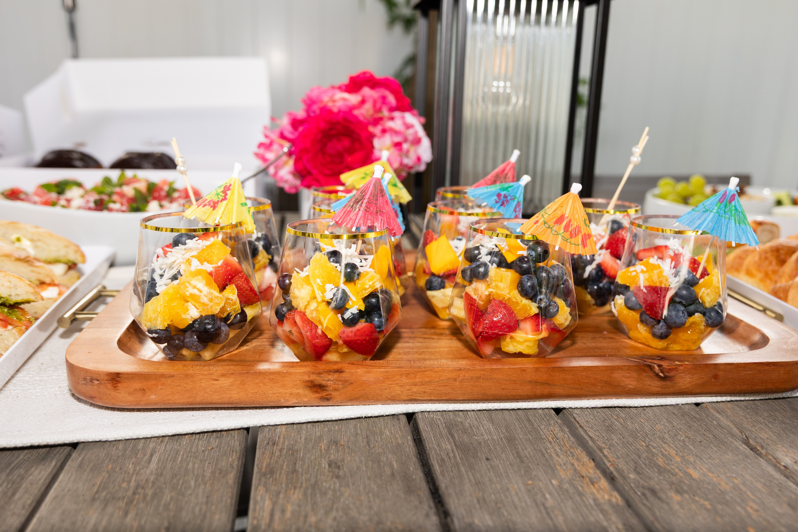 Family children's party in the backyard. Family, lifestyle, and commercial photography in New York and New Jersey