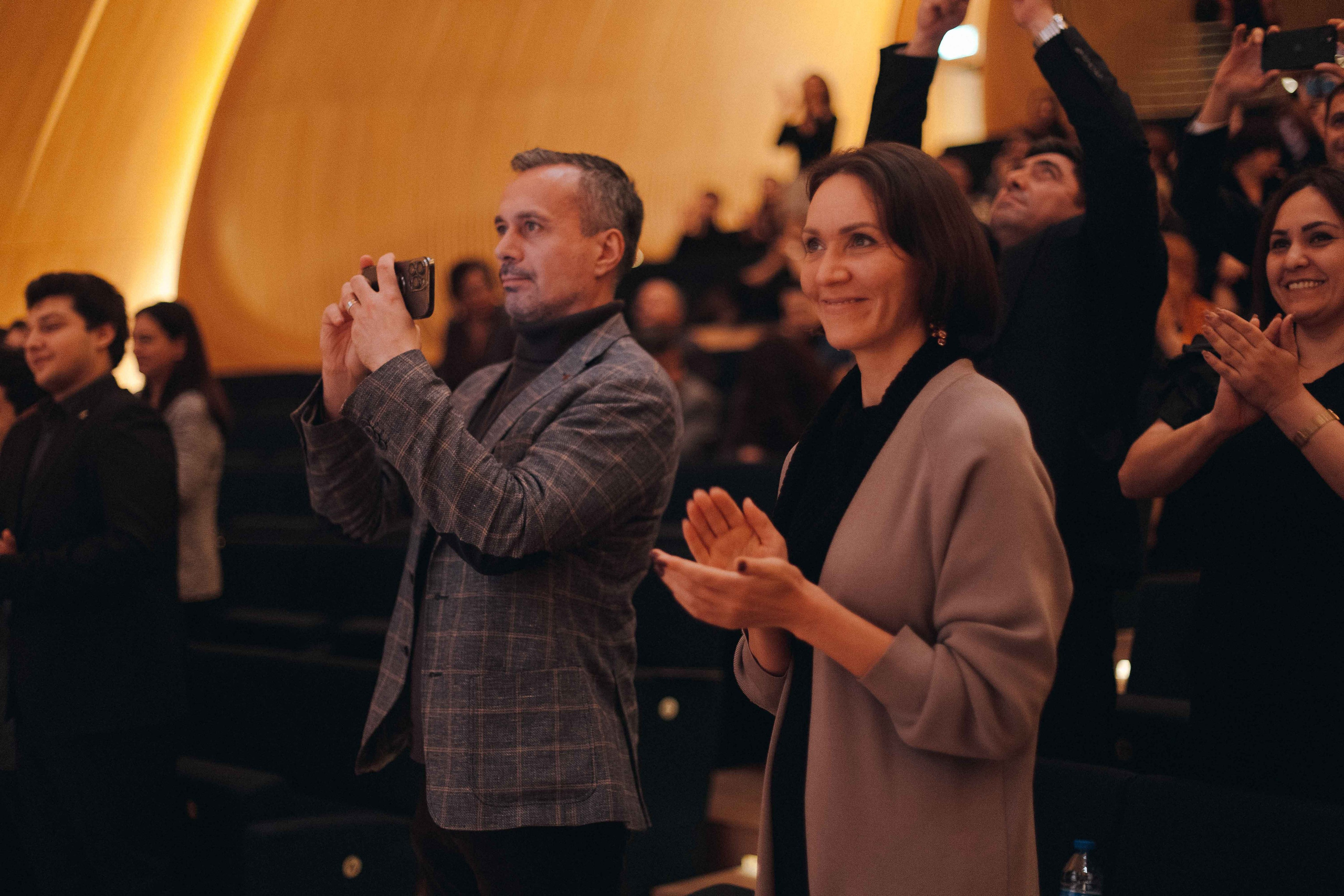 The Tchaikovsky Academic Grand Symphony Orchestra in Baku. Wedding&Event photographer Ismail Rzayev in Baku