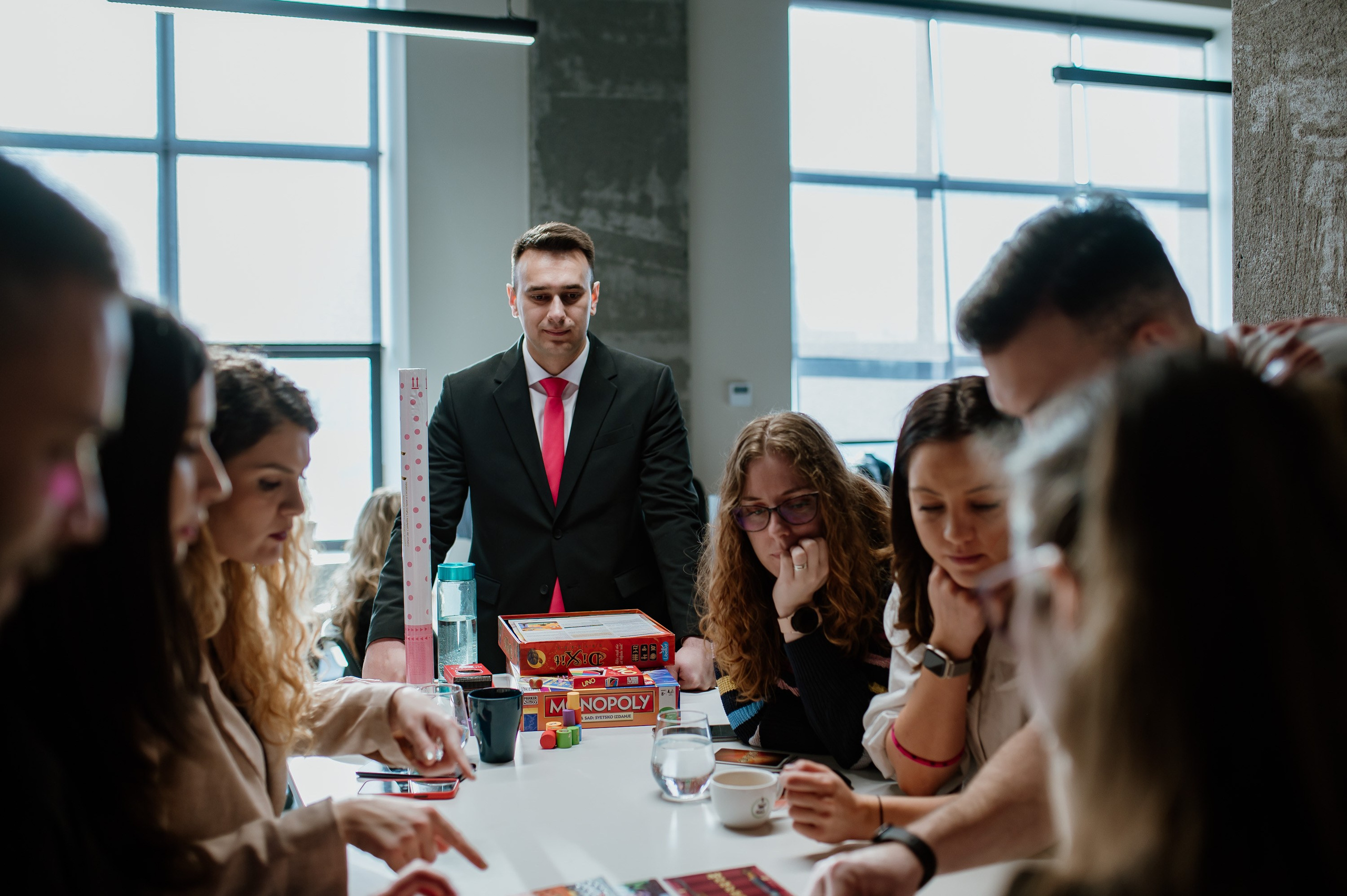 Corporate teambuilding photoshoot. Bojana Žuža, photographer in Belgrade, Serbia