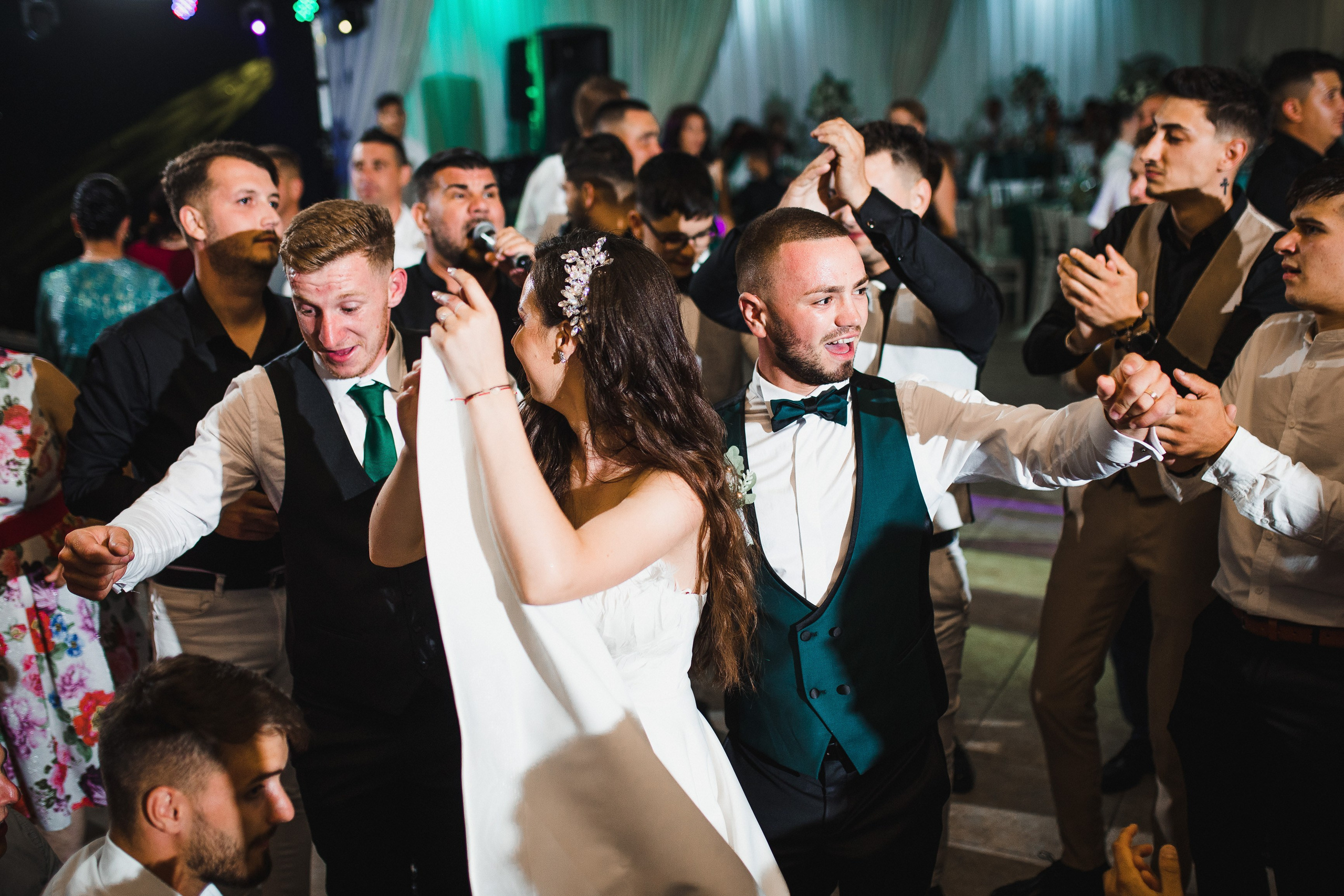 Denisa & Mădălin. Vlad Aconstantinesei Photographer