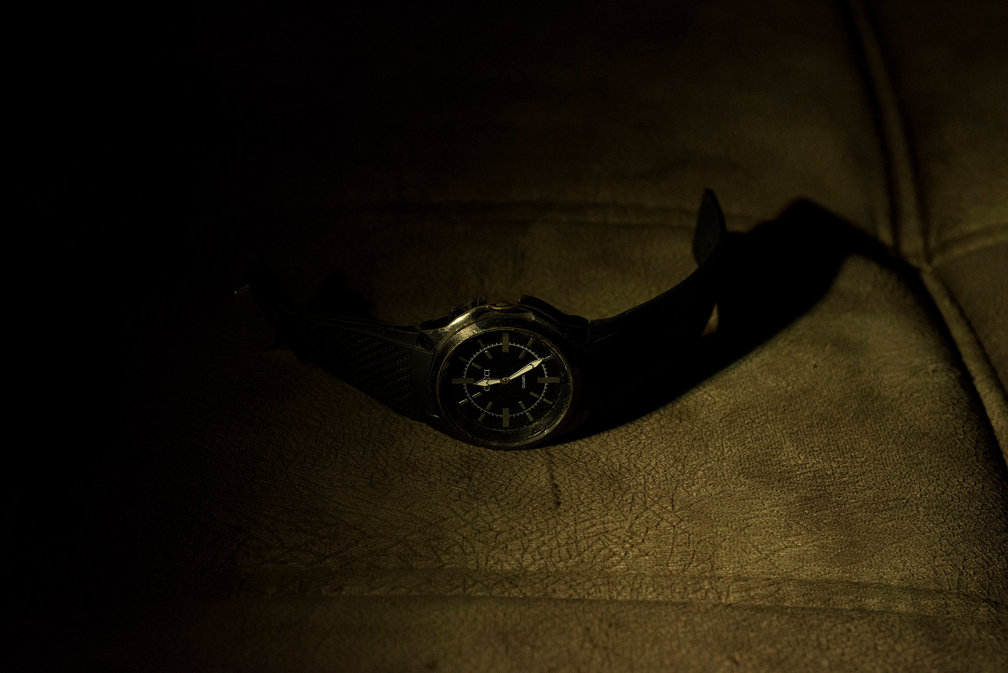 SOLDIER THINGS. Documentary photographer in Yerevan Vaghinak Ghazaryan