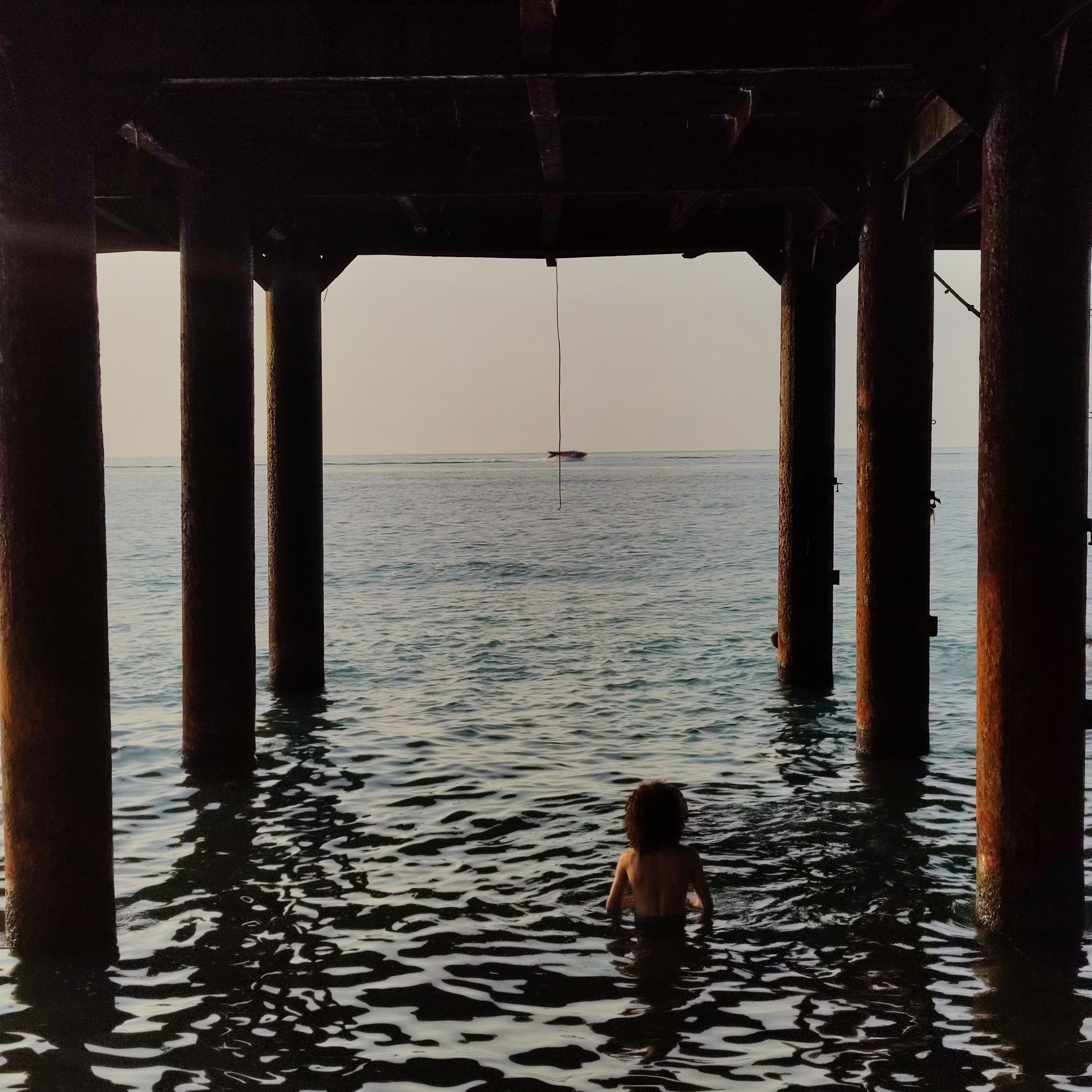 TRUCE. Documentary photographer in Yerevan Vaghinak Ghazaryan