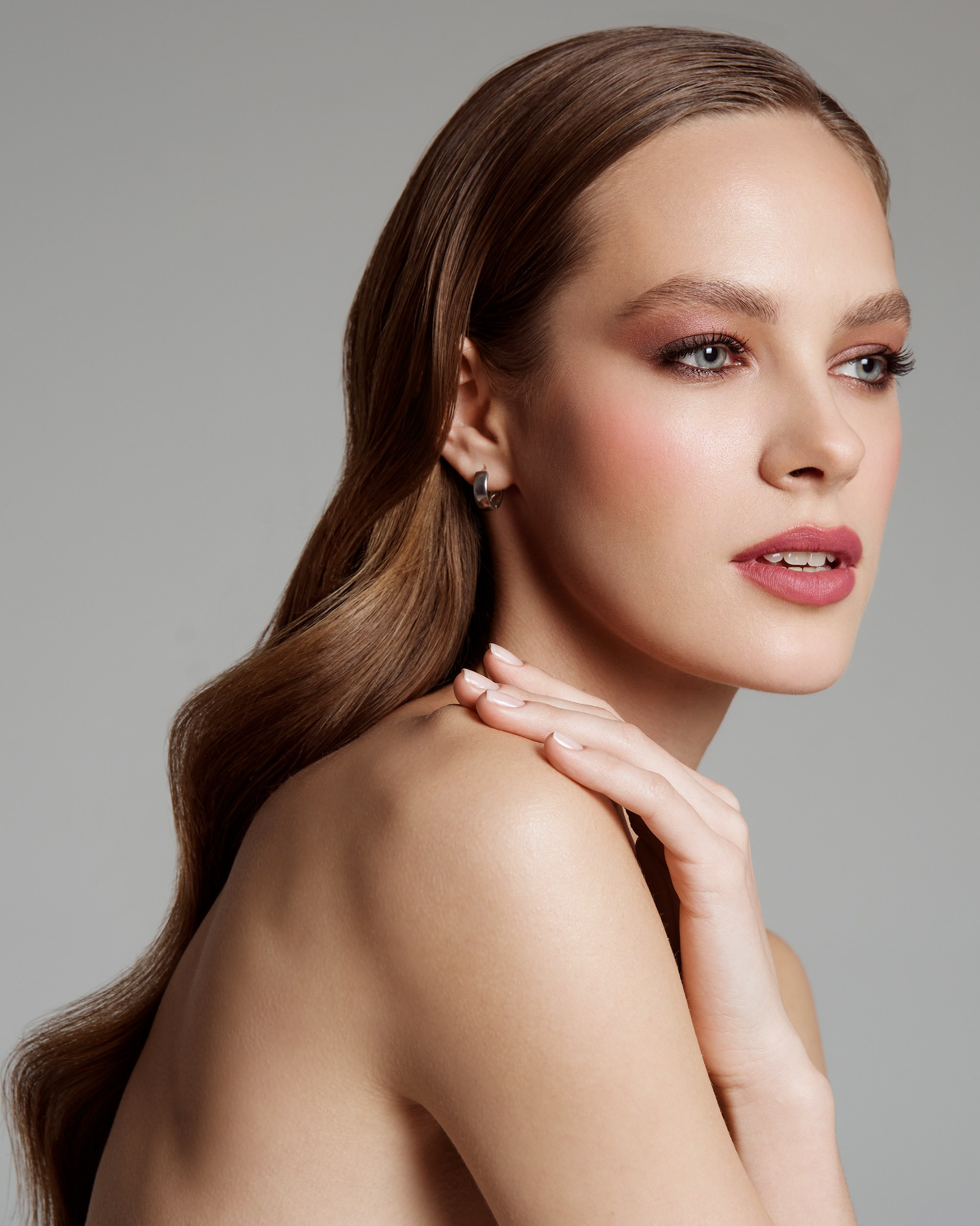 BEAUTY. Fashion and advertising photographer Alina Mikhalkovich Dubai