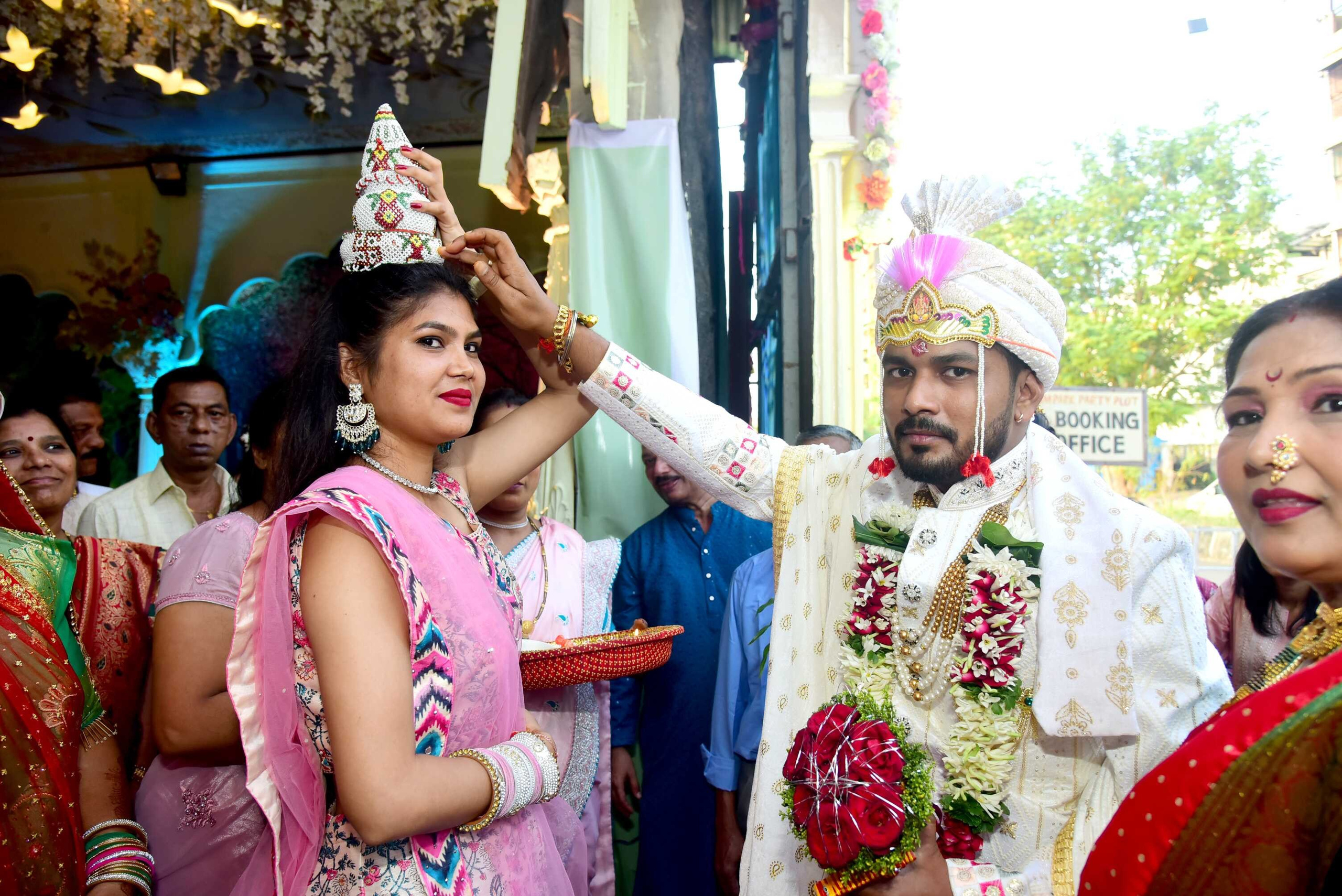 Divya weds Siddhesh. “Ajay Digital Photo Studio — Capturing Timeless Wedding Moments”