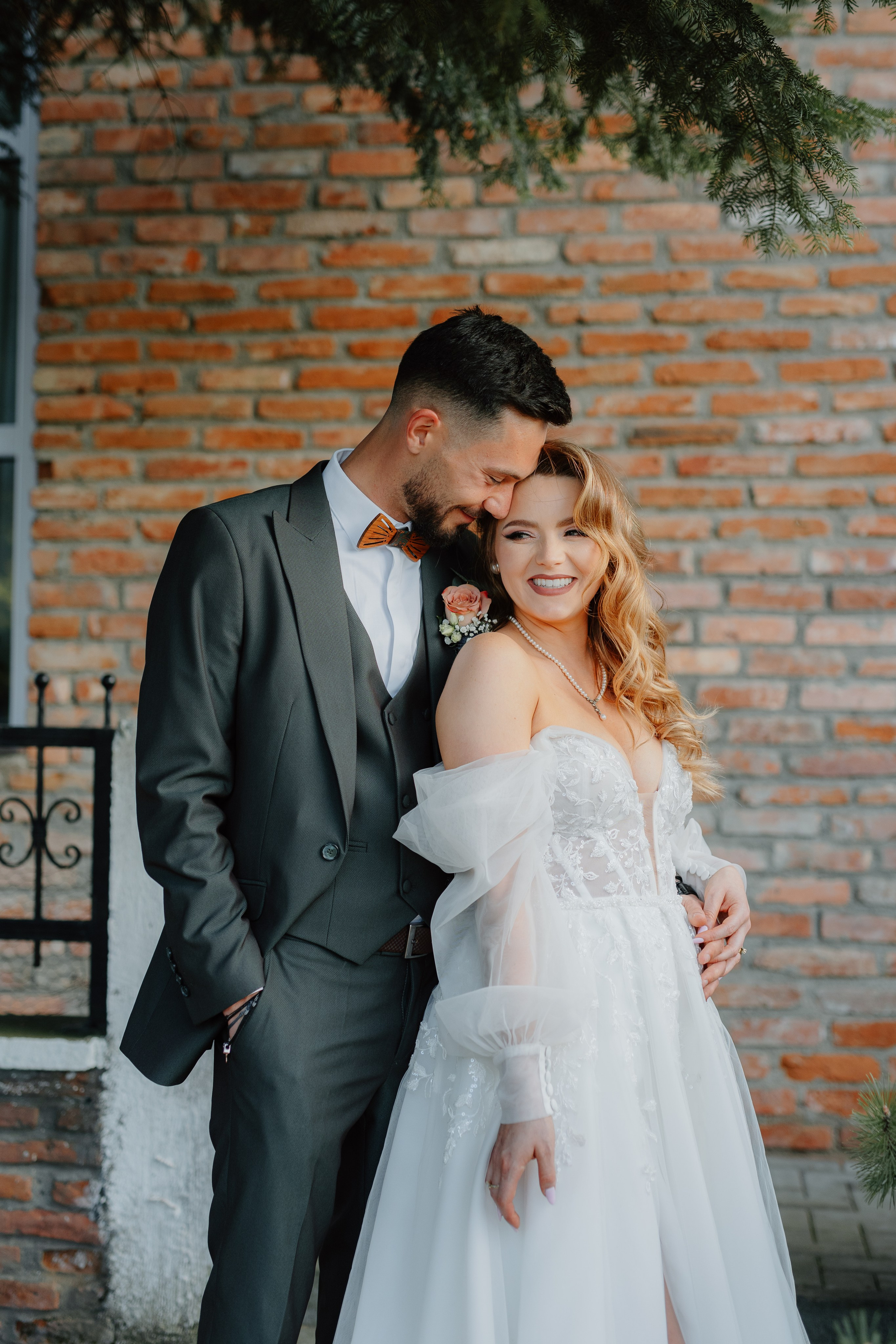 Nicoleta & Lucian. Main