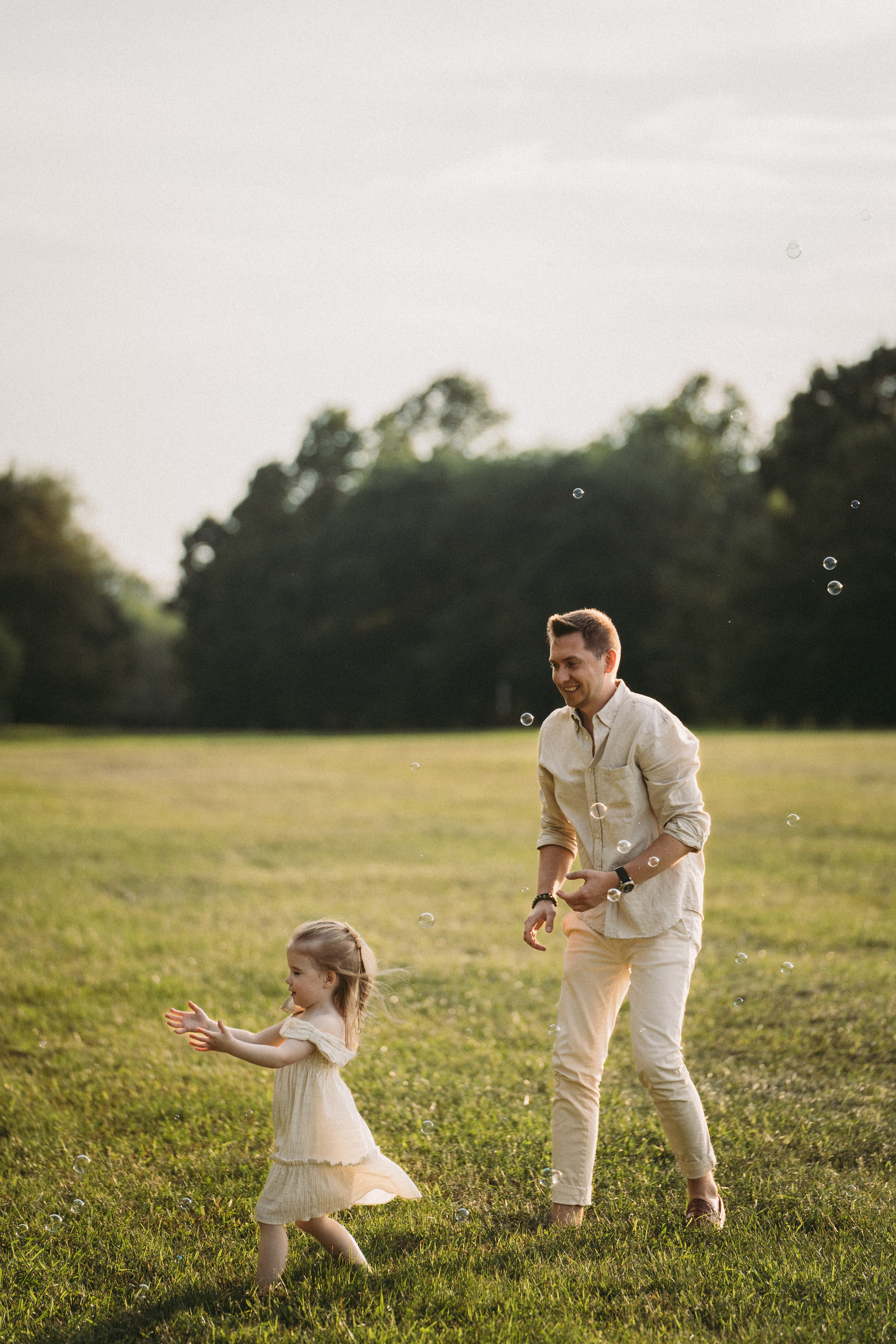 Yana, Sergey, Emma. 3 years outdoor. Wedding and family photographer and videographer PA, NJ, NY, DE, MD