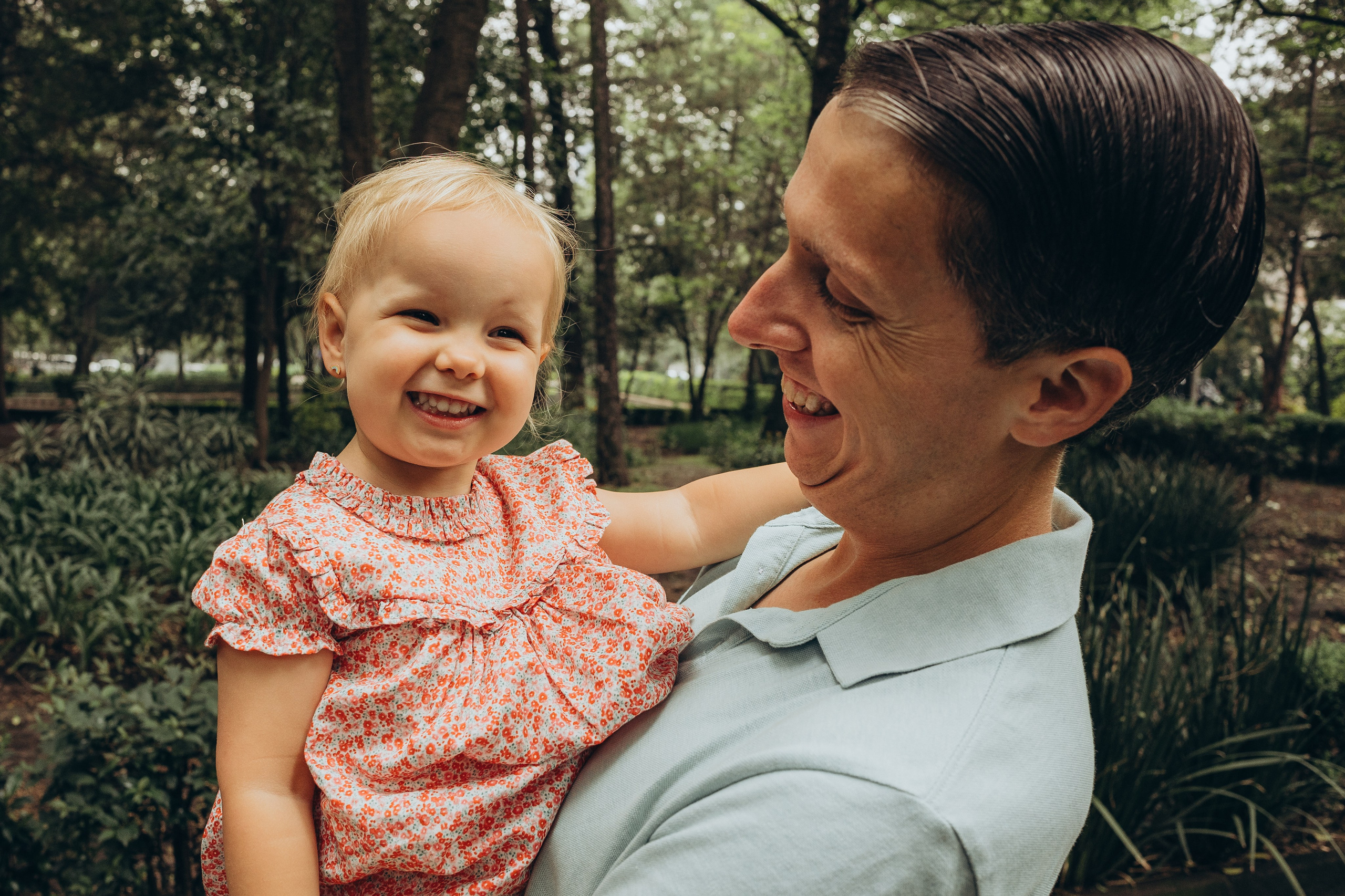 Sesión de una familia en Polanco, parque Lincoln. Irina Krokhaleva. Fotógrafa de familias y parejas en la CDMX, México