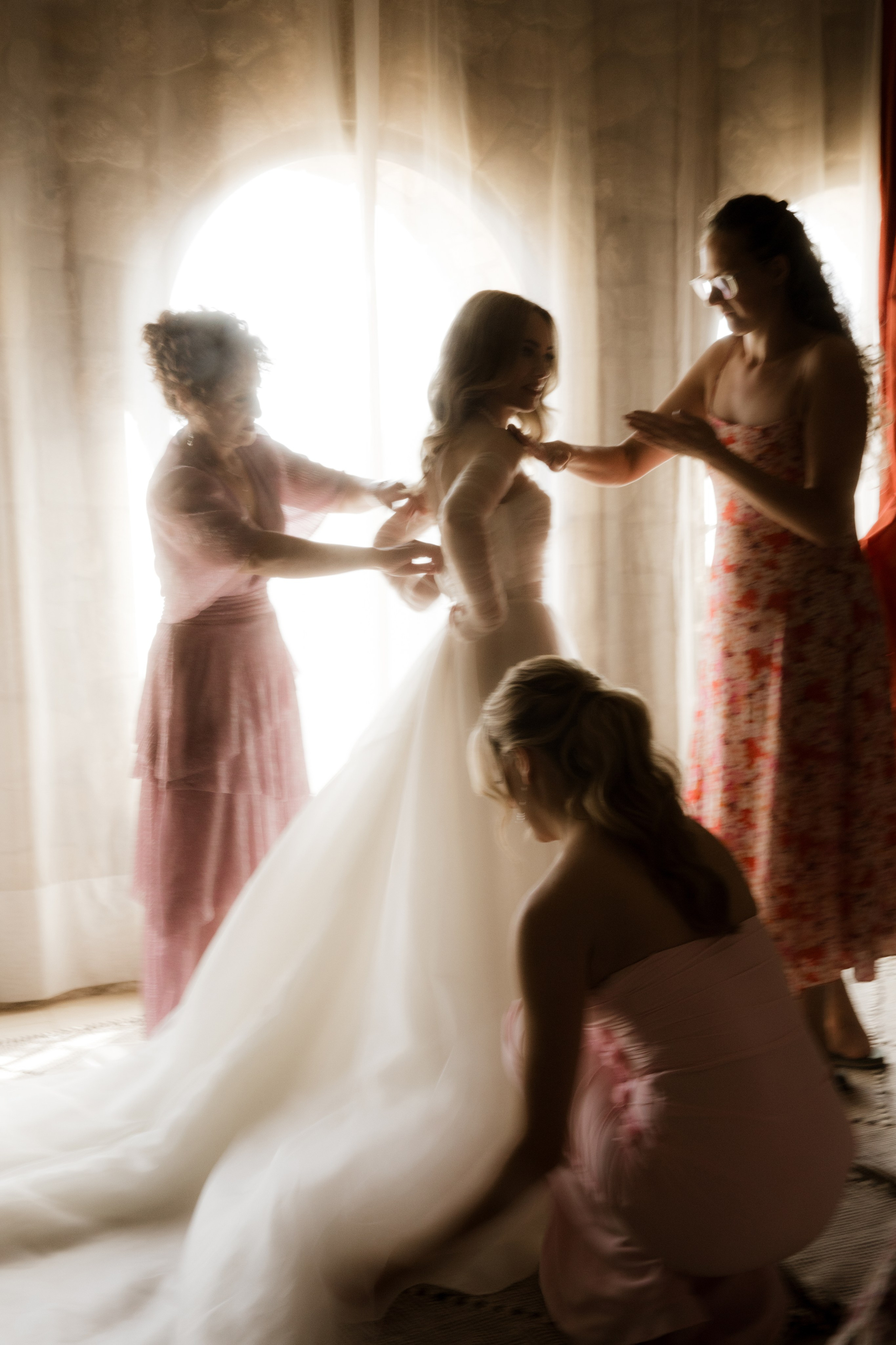 PJ & Yonna. Hotel Castell d’Emporda. Paola fotógrafo / videografo de bodas en Barcelona