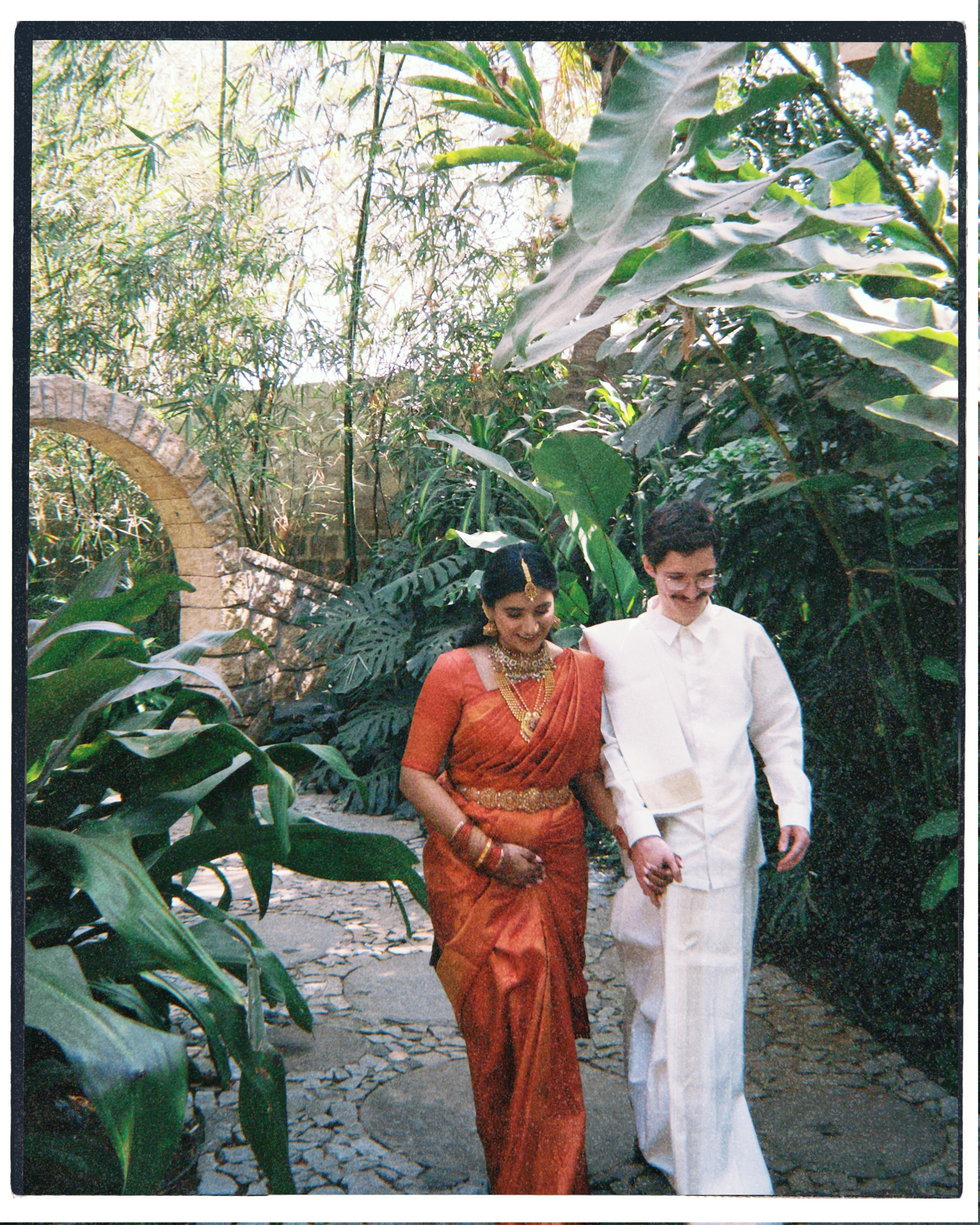 Wedding & Editorial Photographer | Anandshivadas